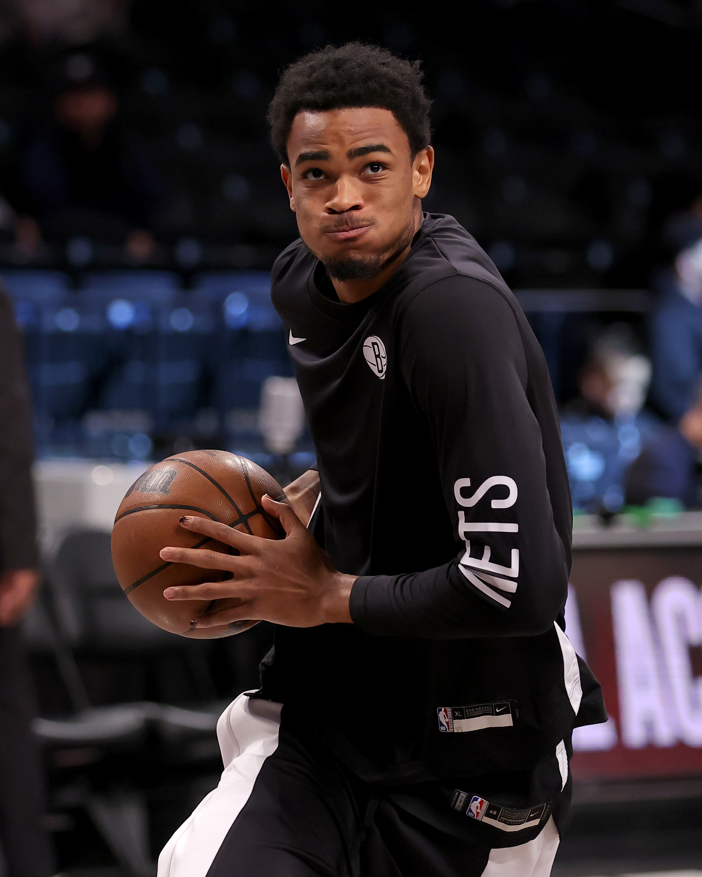 Julius Randle helps Knicks rally past Nets | Reuters