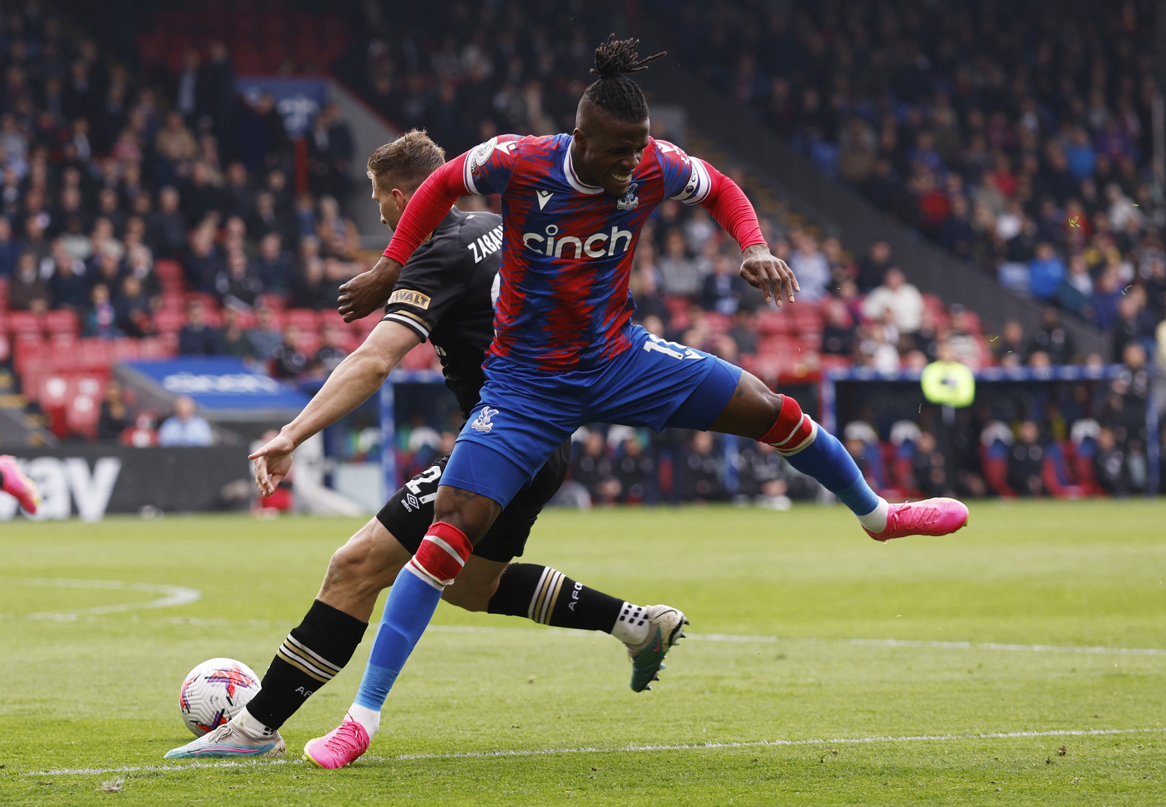 Eze double gives Palace 2-0 win over Bournemouth