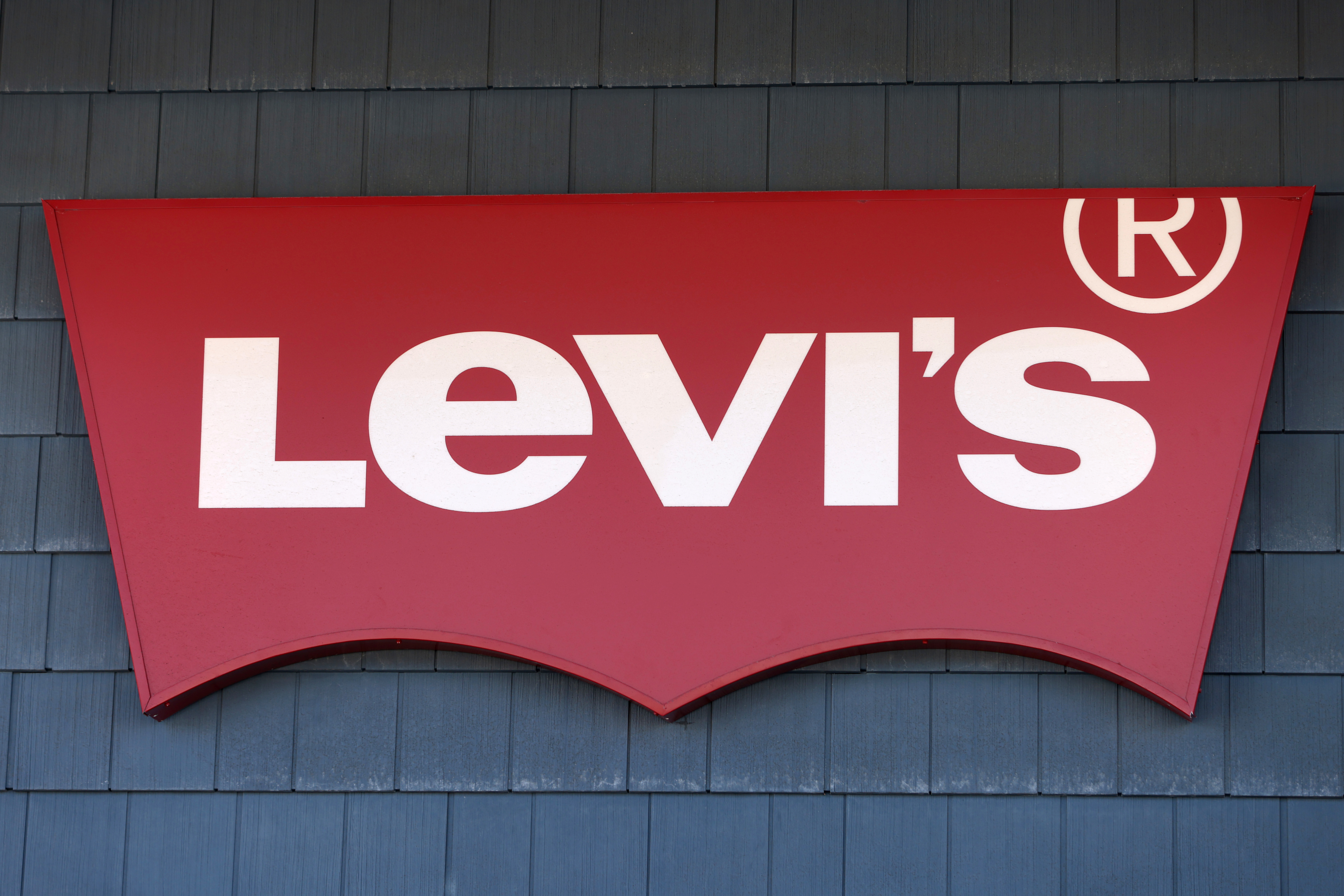 Levis shop employee discount