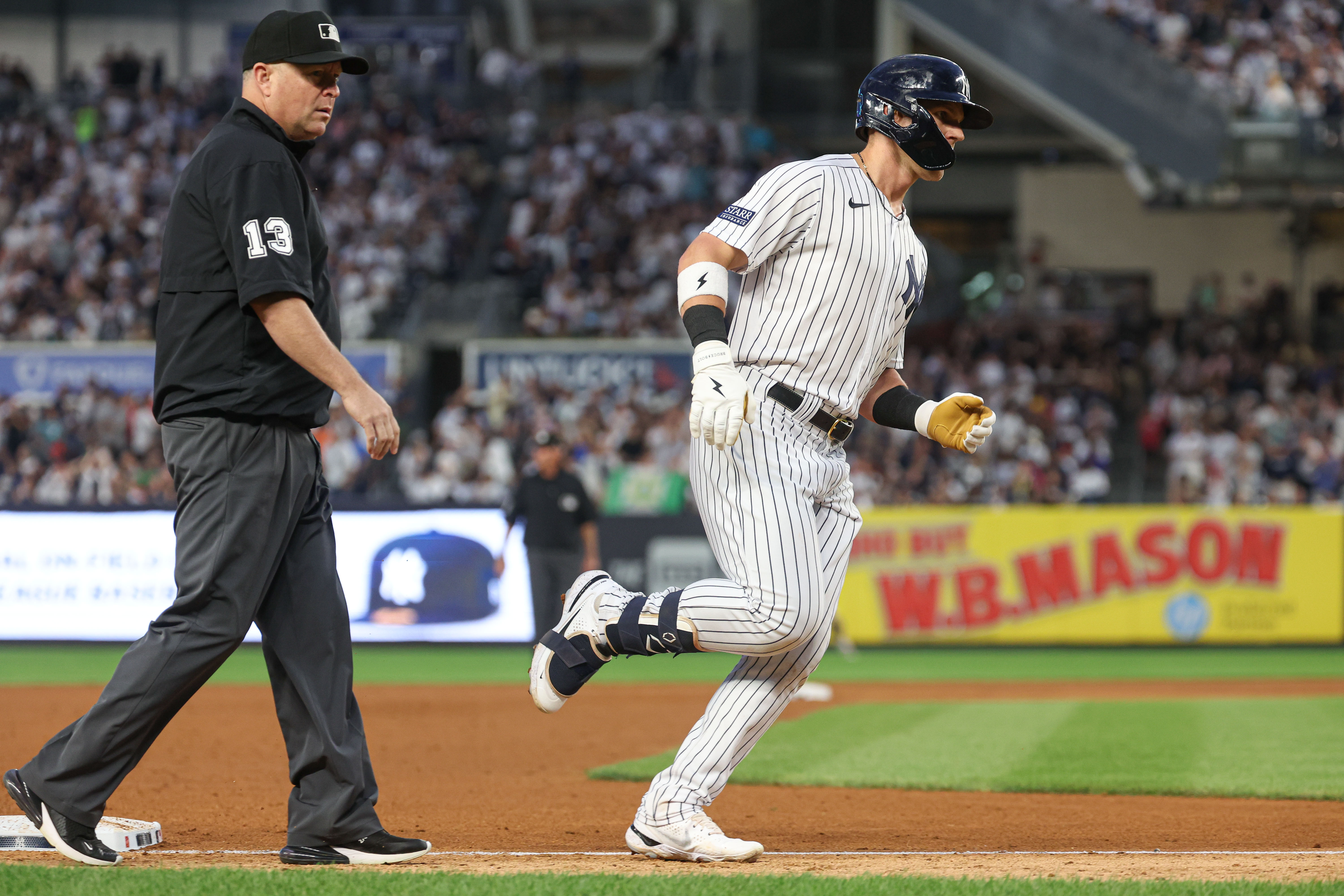 Astros bomb Yankees' Luis Severino, win 7-3