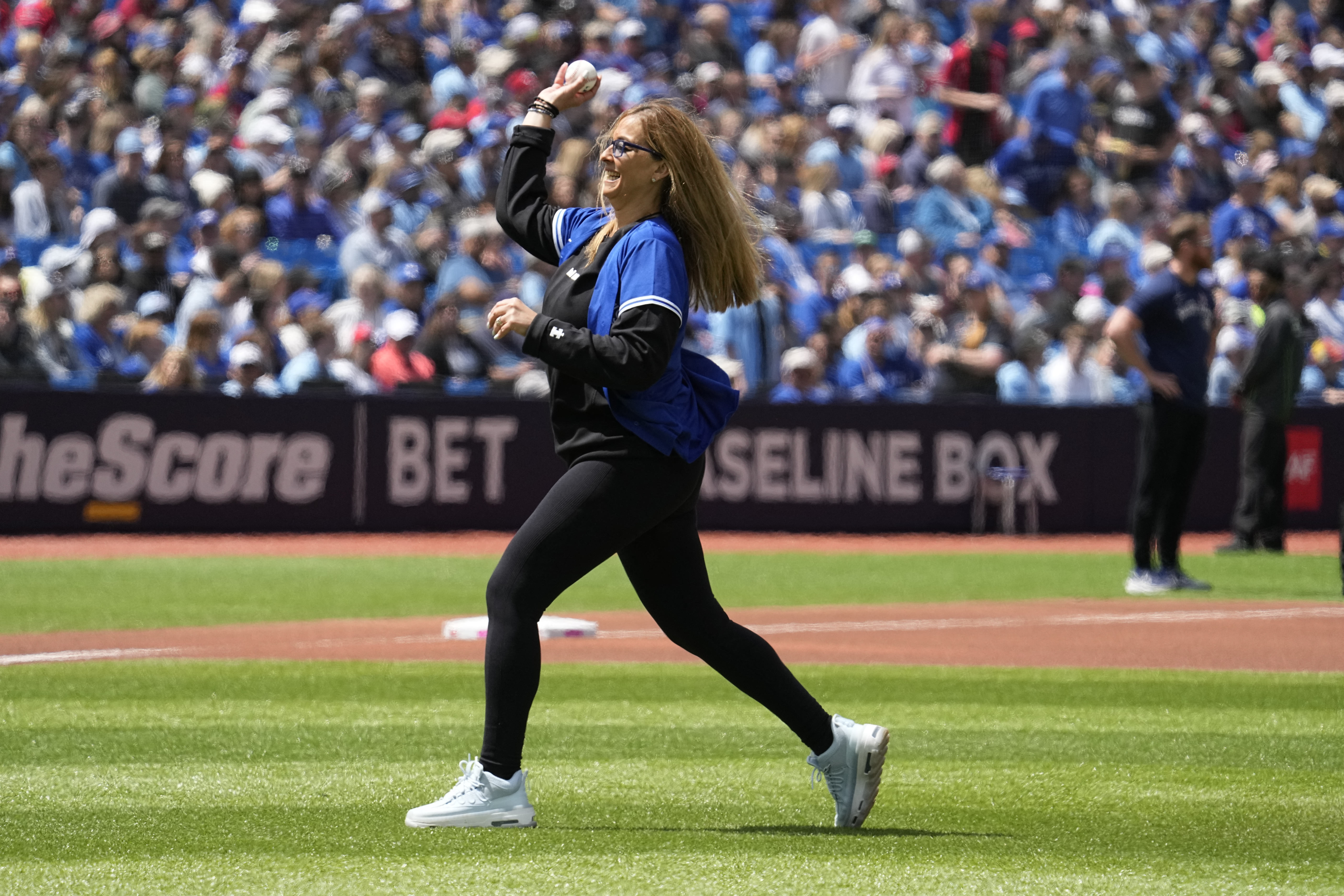 Danny Jansen delivers Blue Jays a walkoff win to complete sweep of Braves -  The Boston Globe