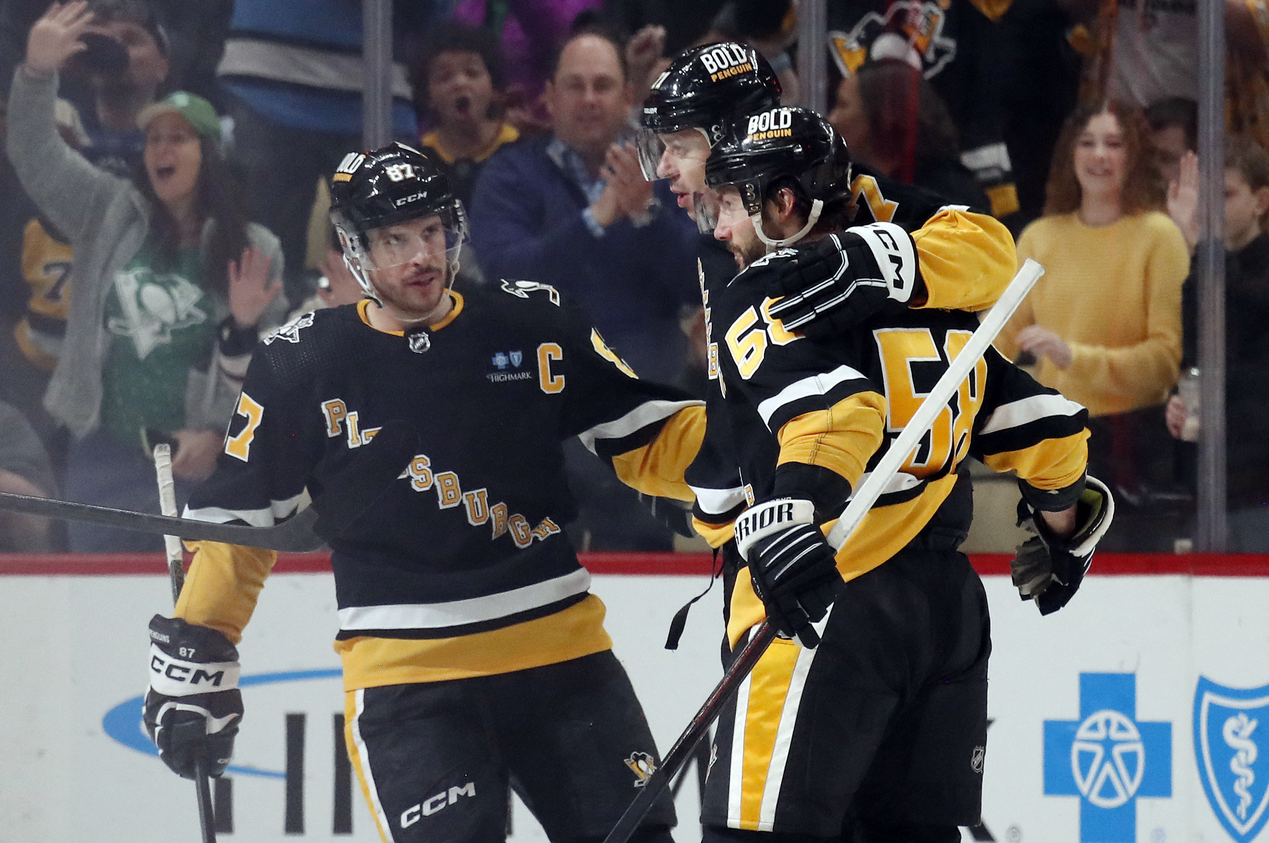 Drew O’Connor's 3rd-period goal powers Penguins past Jackets | Reuters