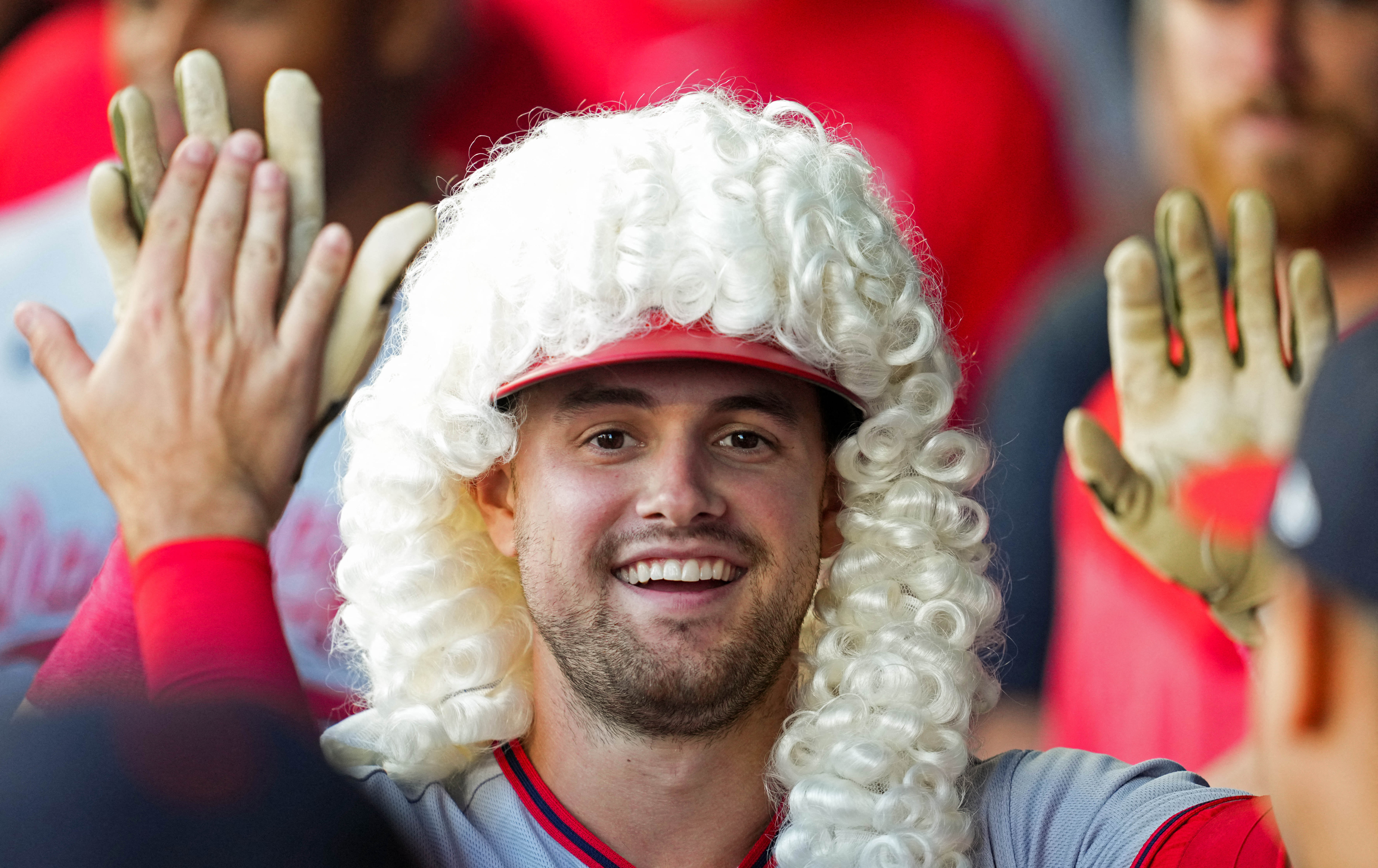 Luis García records the second 6-hit game in @Nationals history