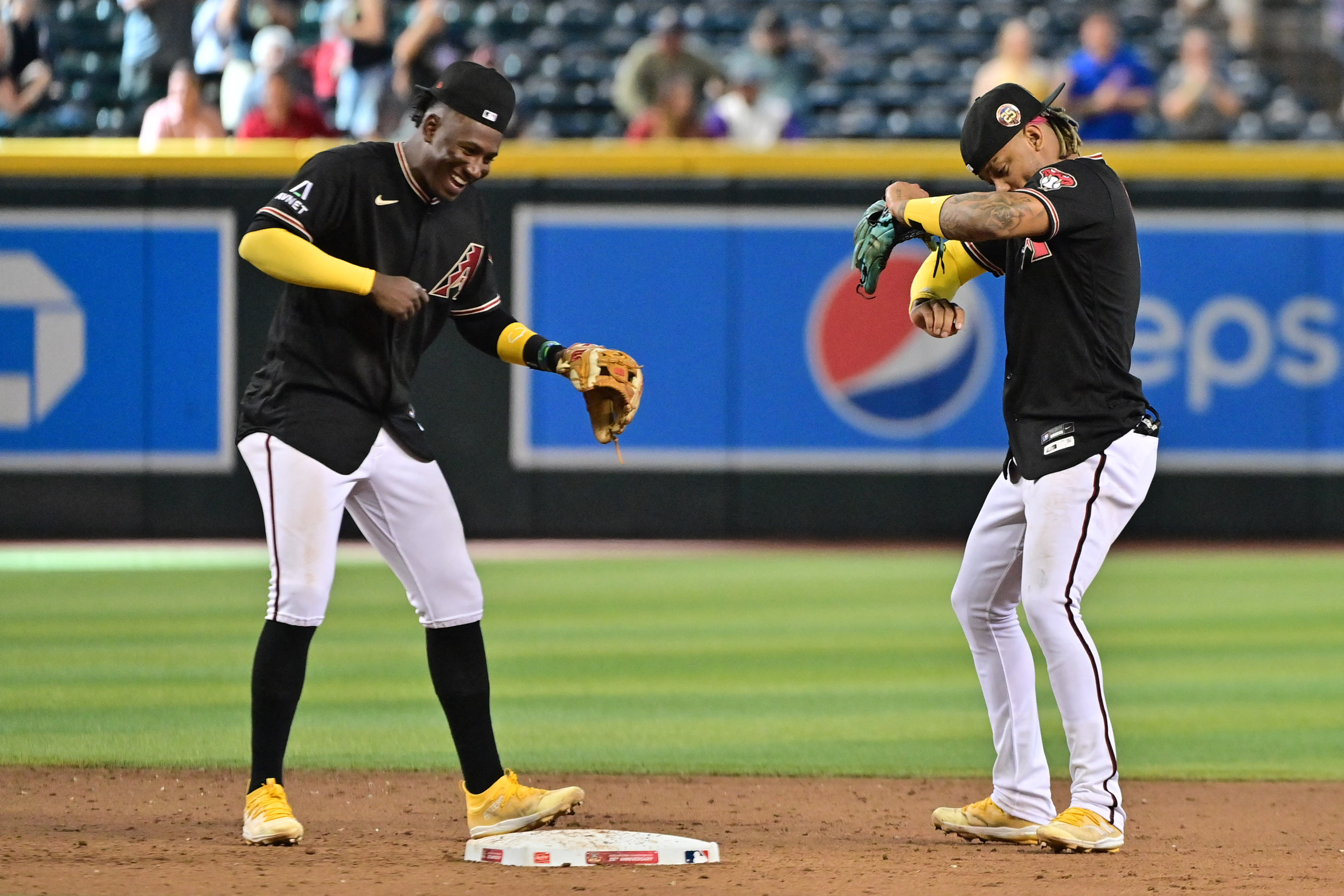 Lourdes Gurriel Jr. propels D-backs past Brewers