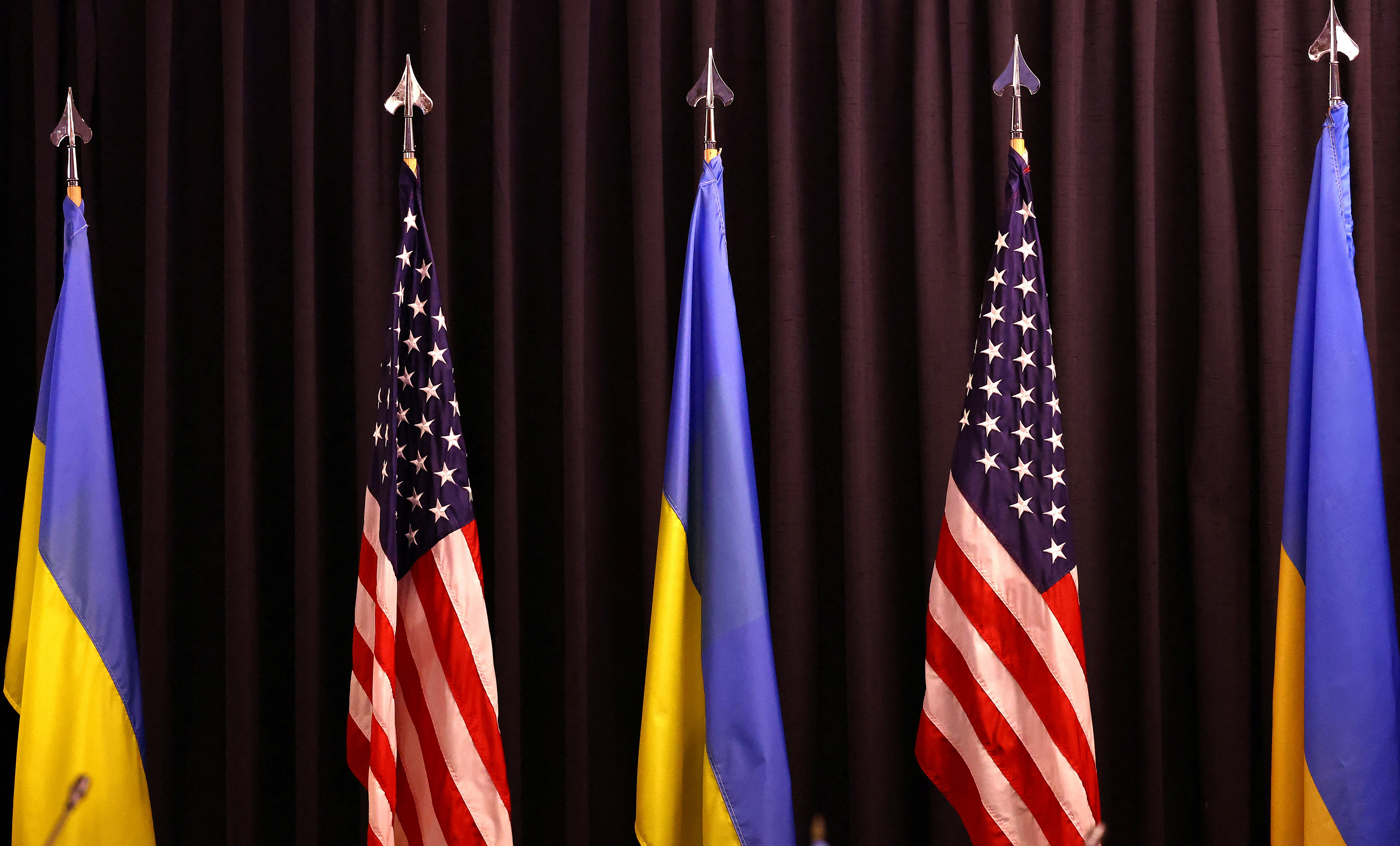 White House to intensify push for Ukraine aid and border security deal