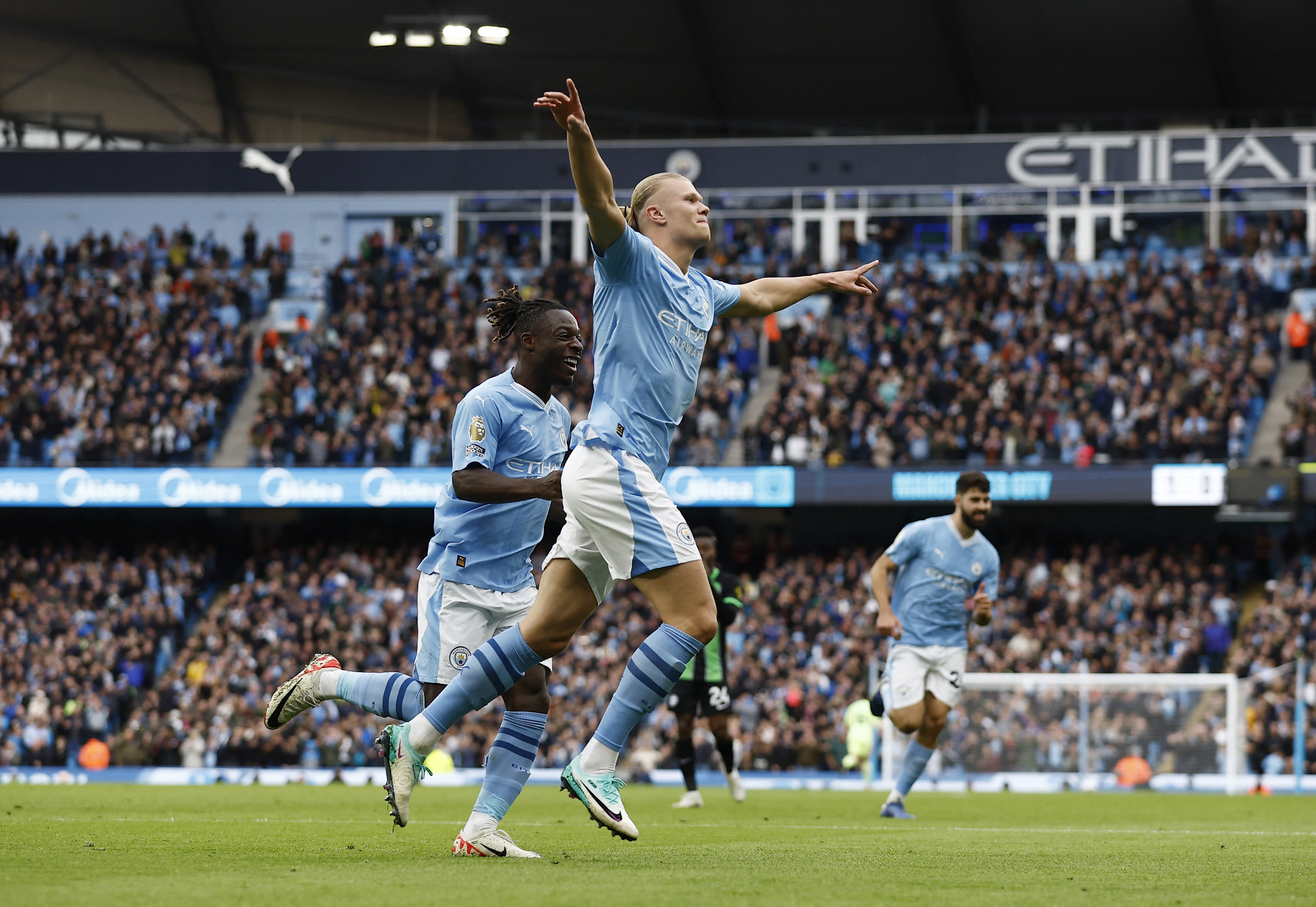 Liverpool and Manchester City go head to head in Champions League