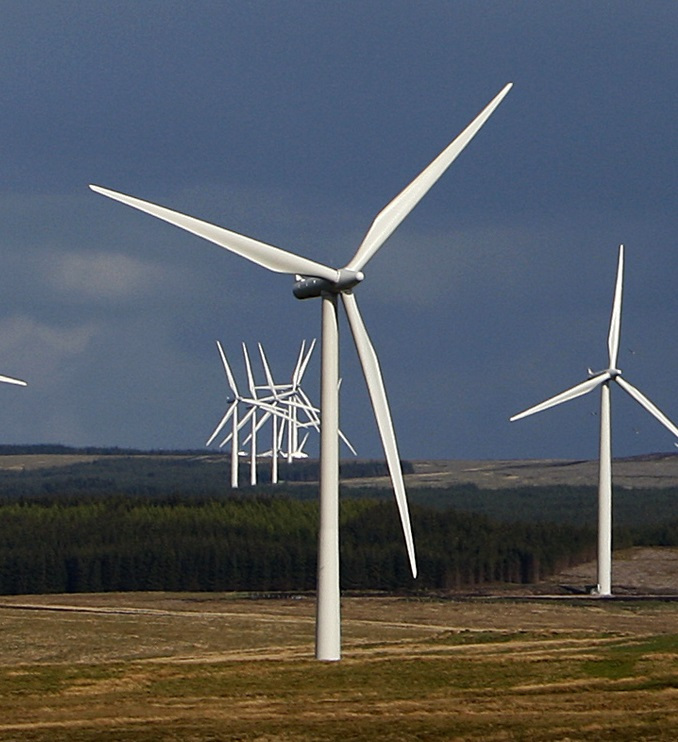 Large wind farms offer lower energy costs but there are relatively few in England.