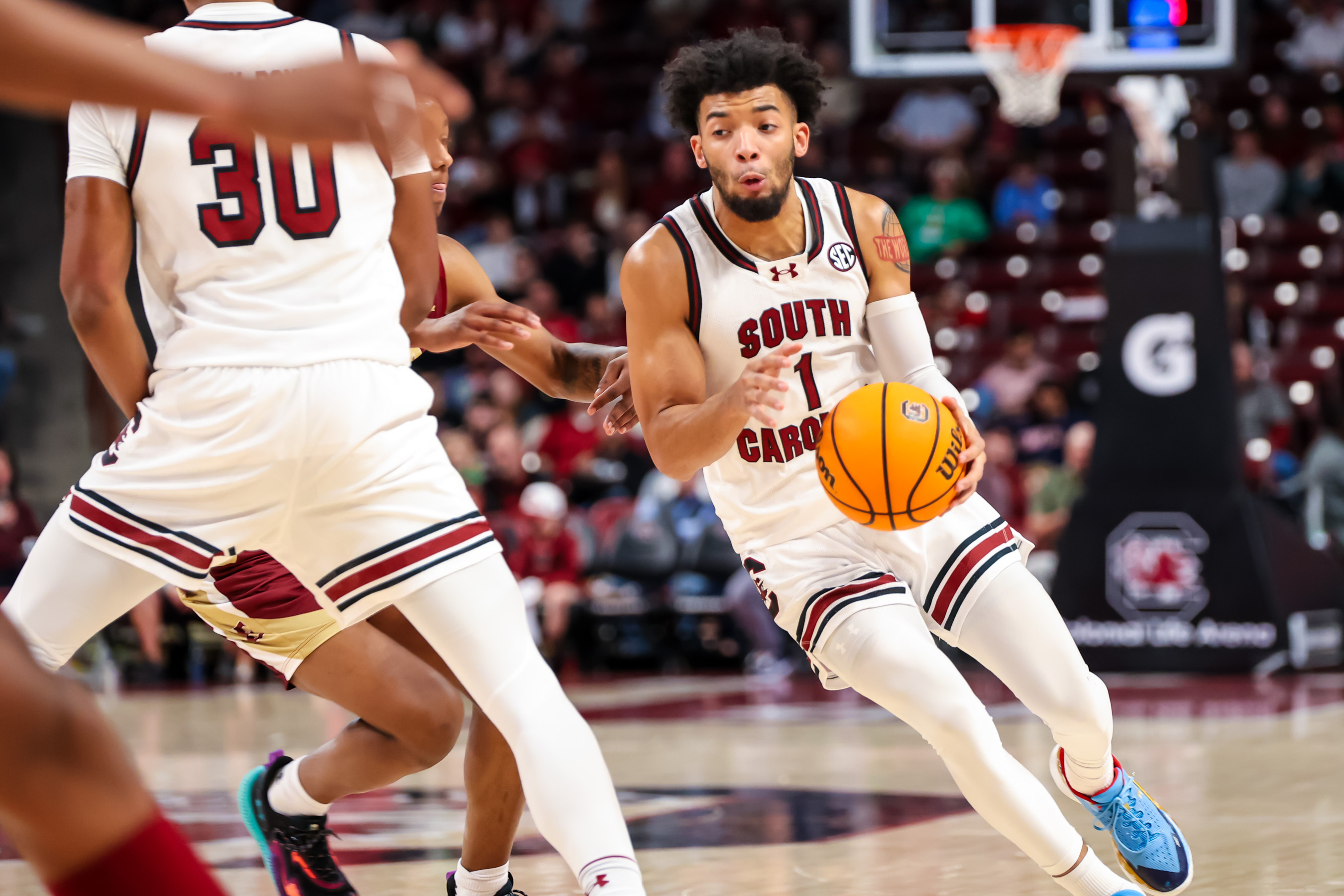 South Carolina takes care of Elon to improve to 11-1 | Reuters