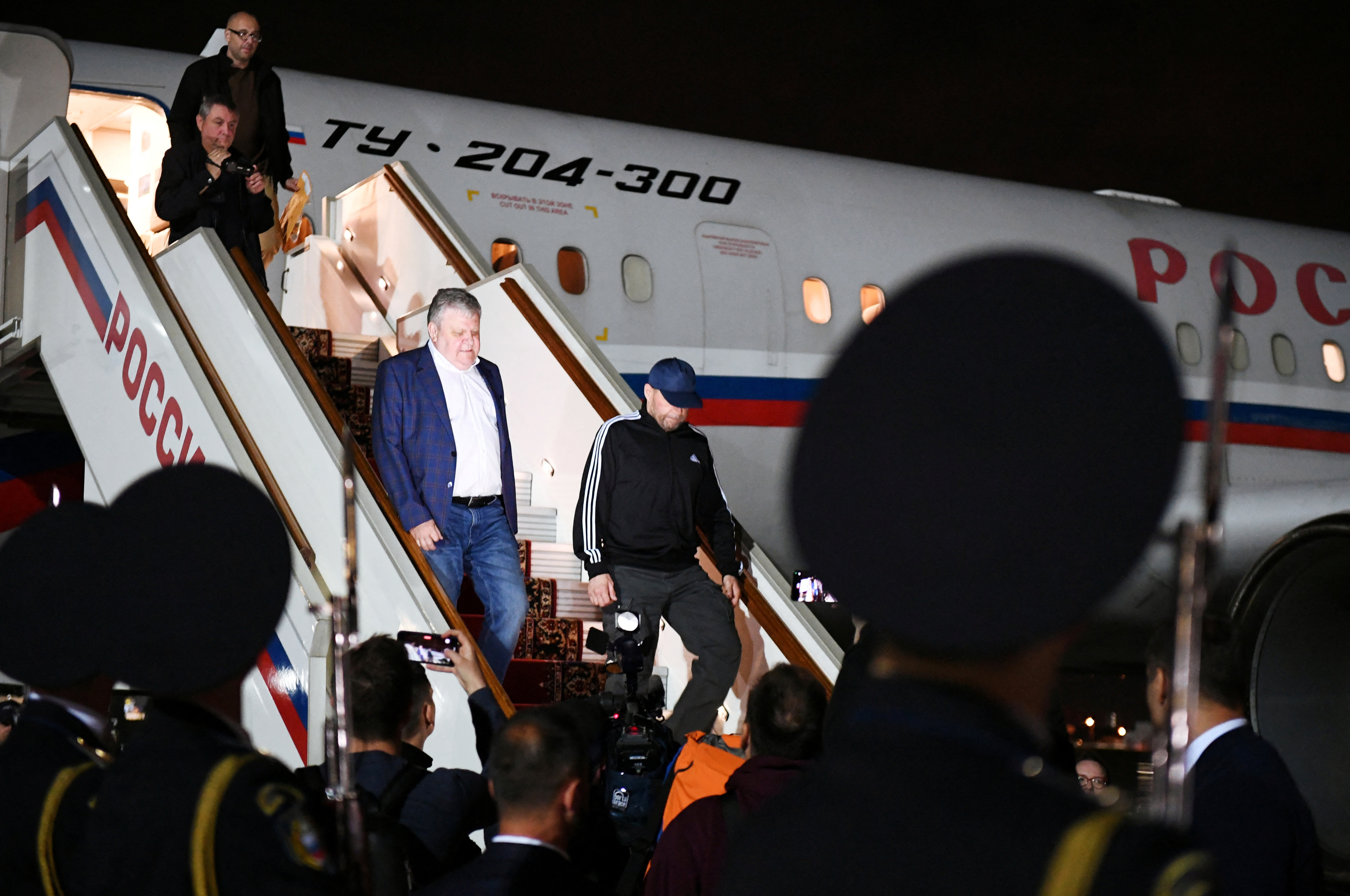 President Putin greets Russians returning to Moscow after prisoner swap