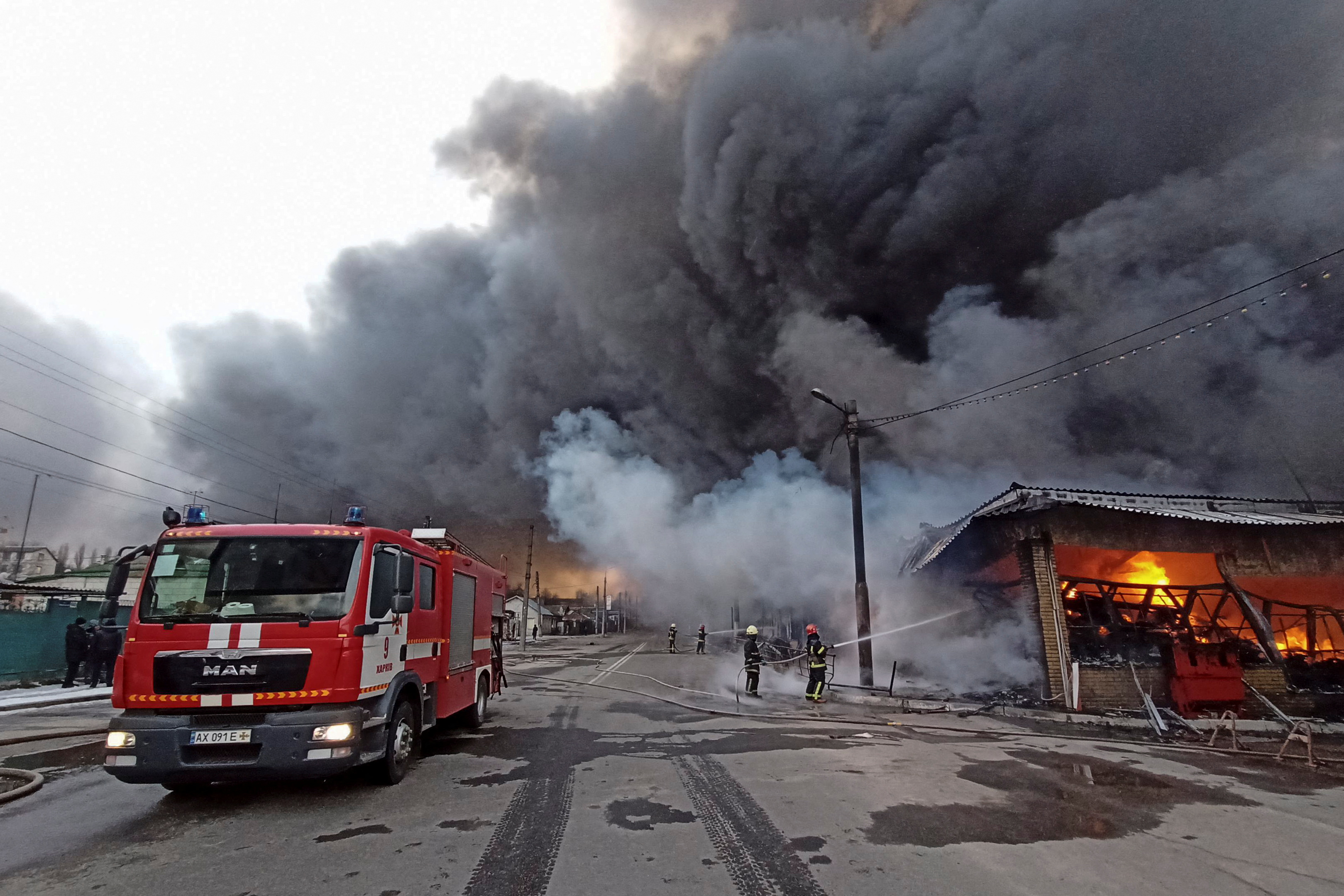 Ukrainian biggest market Barabashovo is seen in fire  in Kharkiv