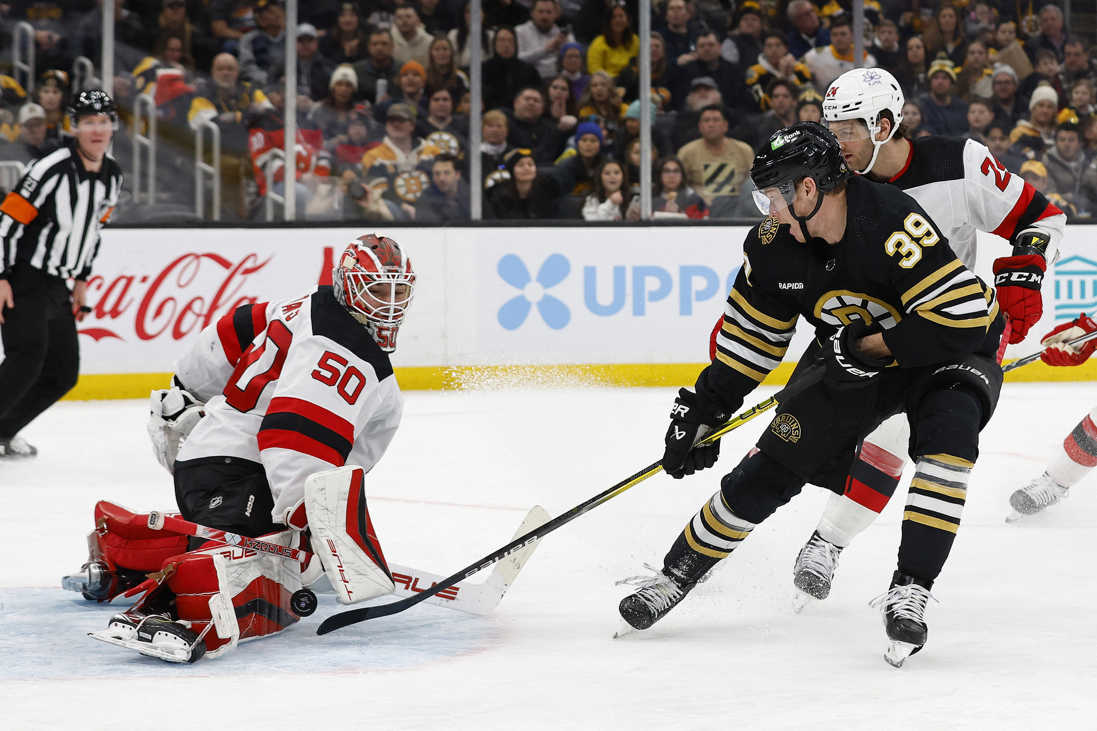 Jeremy Swayman's Shutout Helps Bruins Beat Devils | Reuters