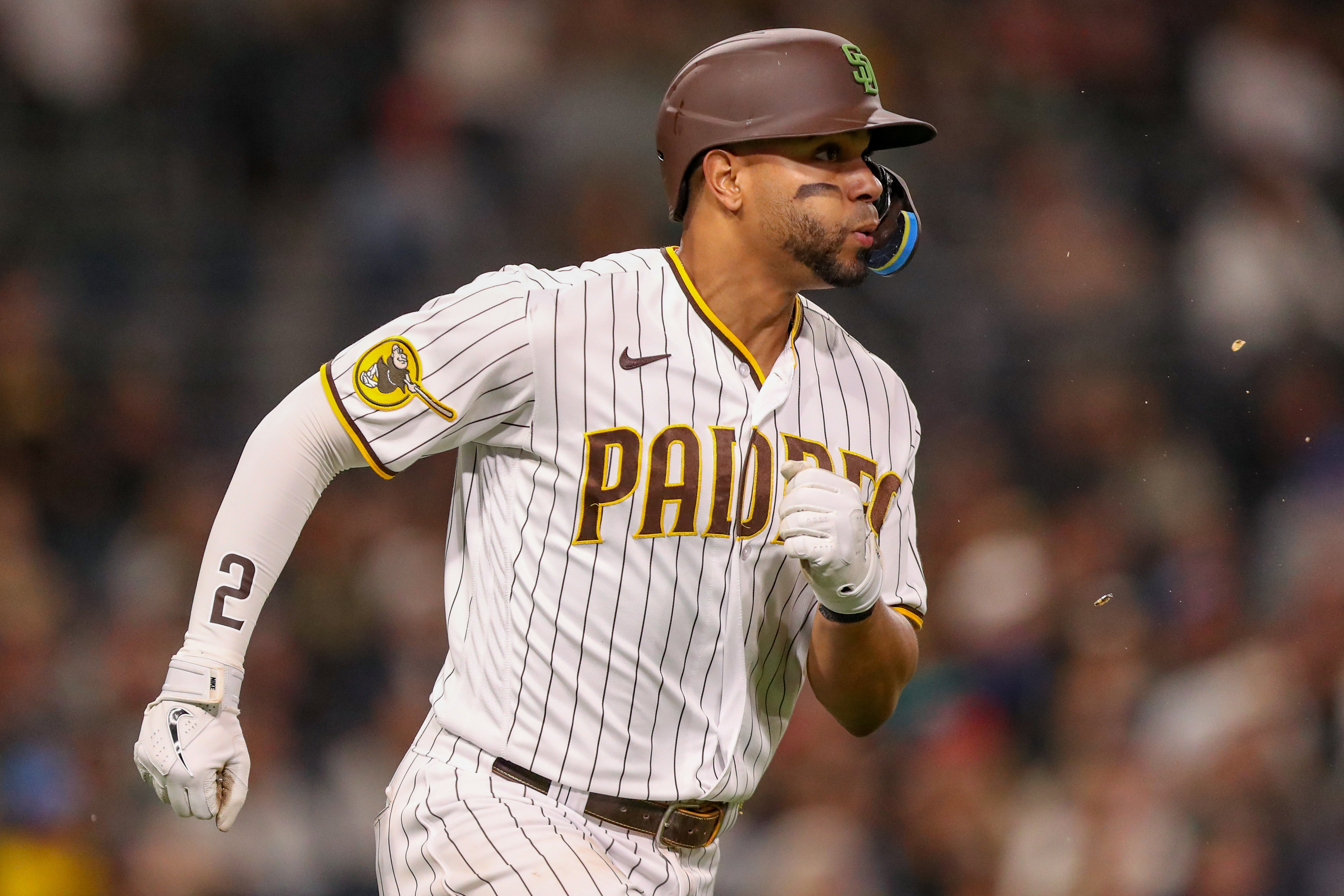 Which Red Sox players have also played for the Padres? MLB