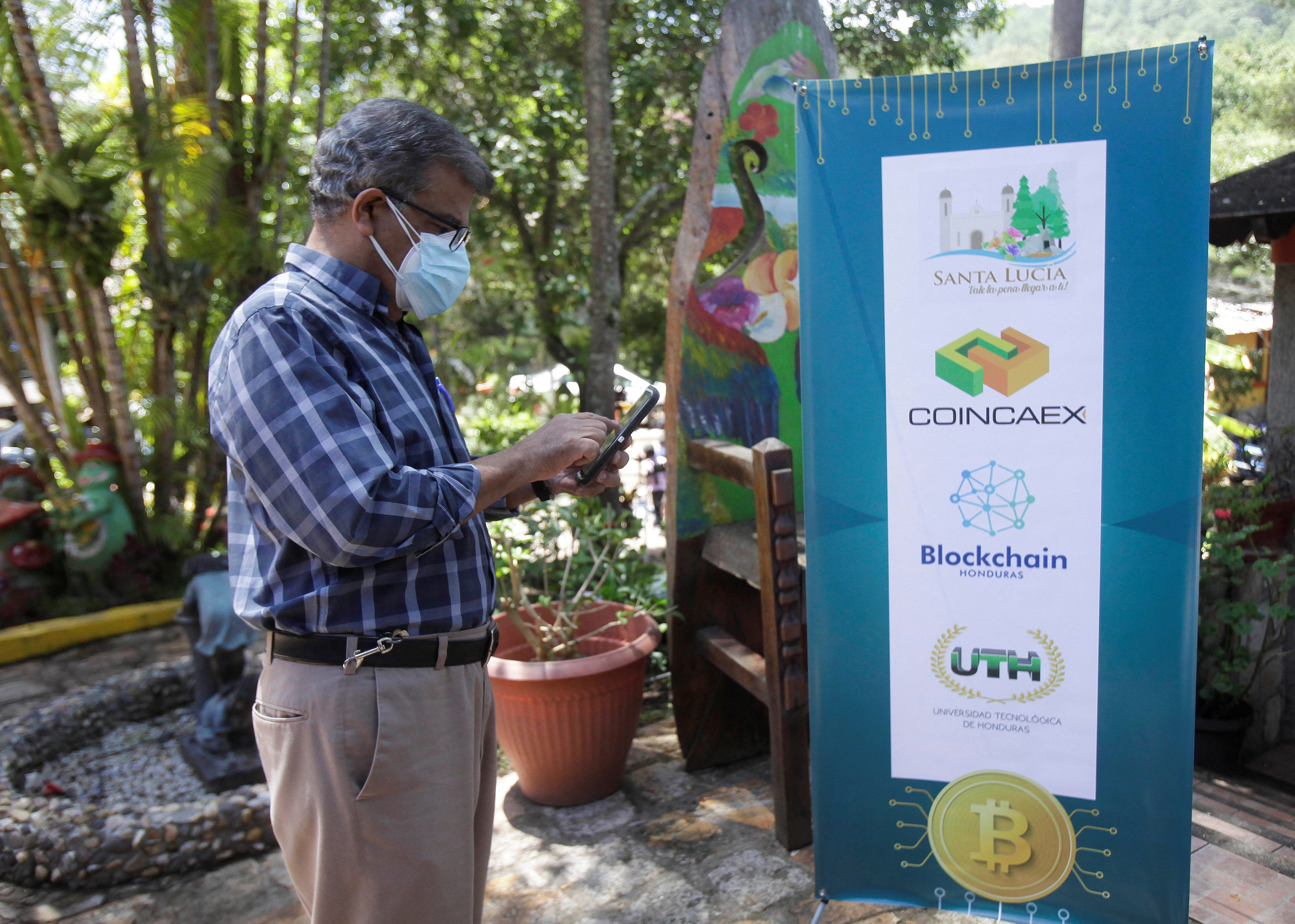 The city of Santa Lucia kicks off its Bitcoin project called 'Bitcoin Valley'