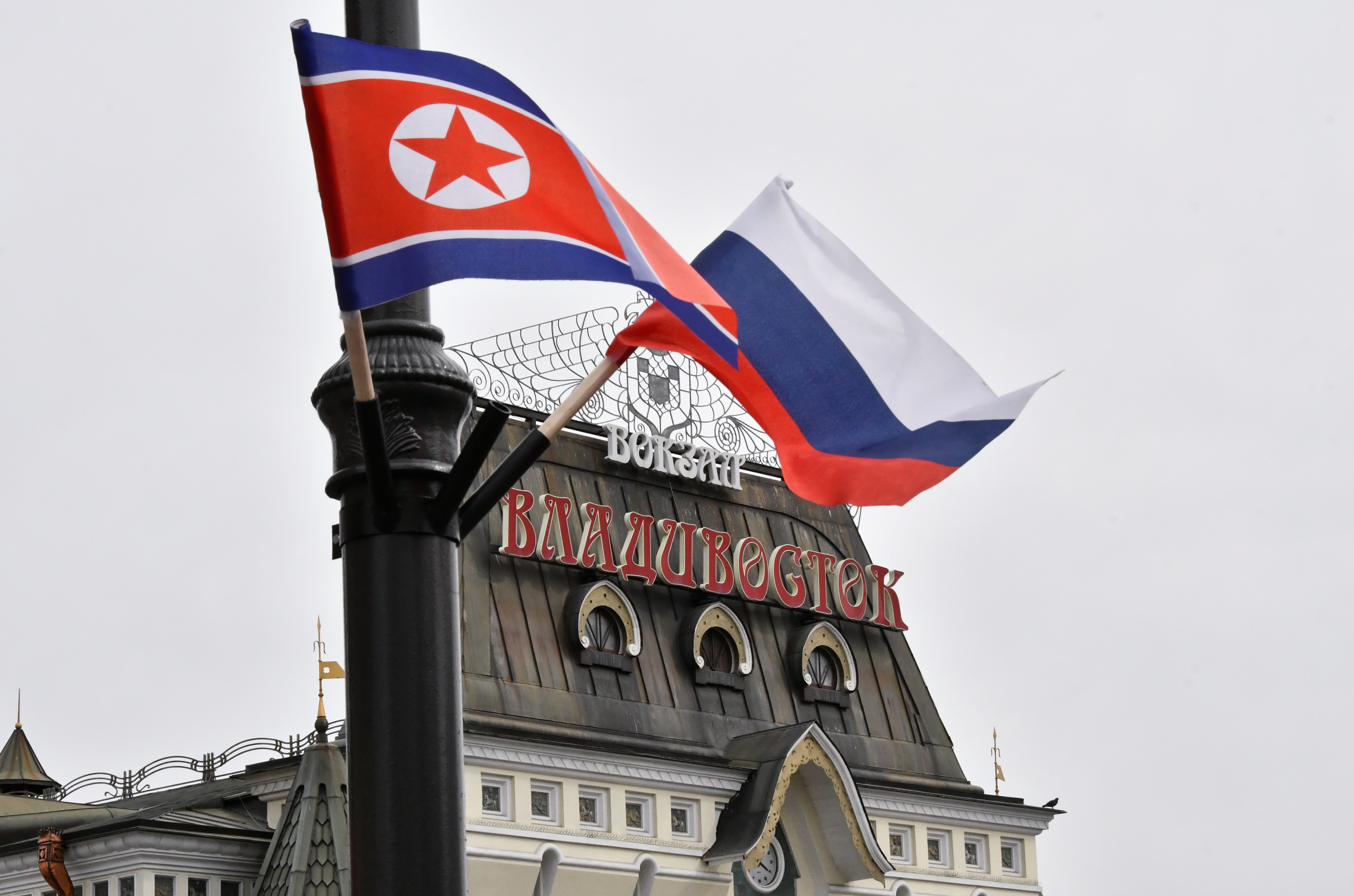 ロシア代表団が北朝鮮訪問、経済協力の促進協議
