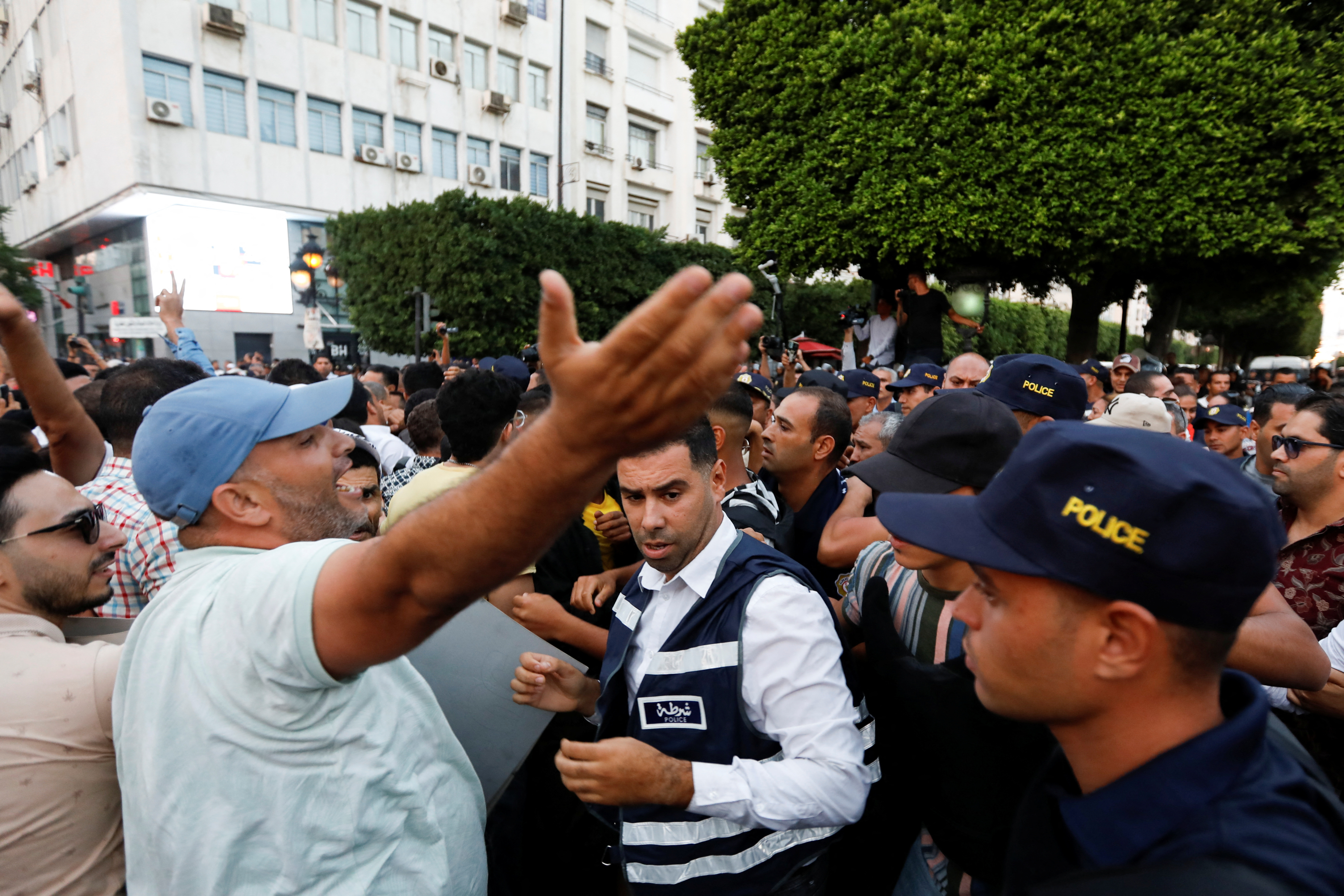 Tunisian opposition protest against Kais Saied before the election