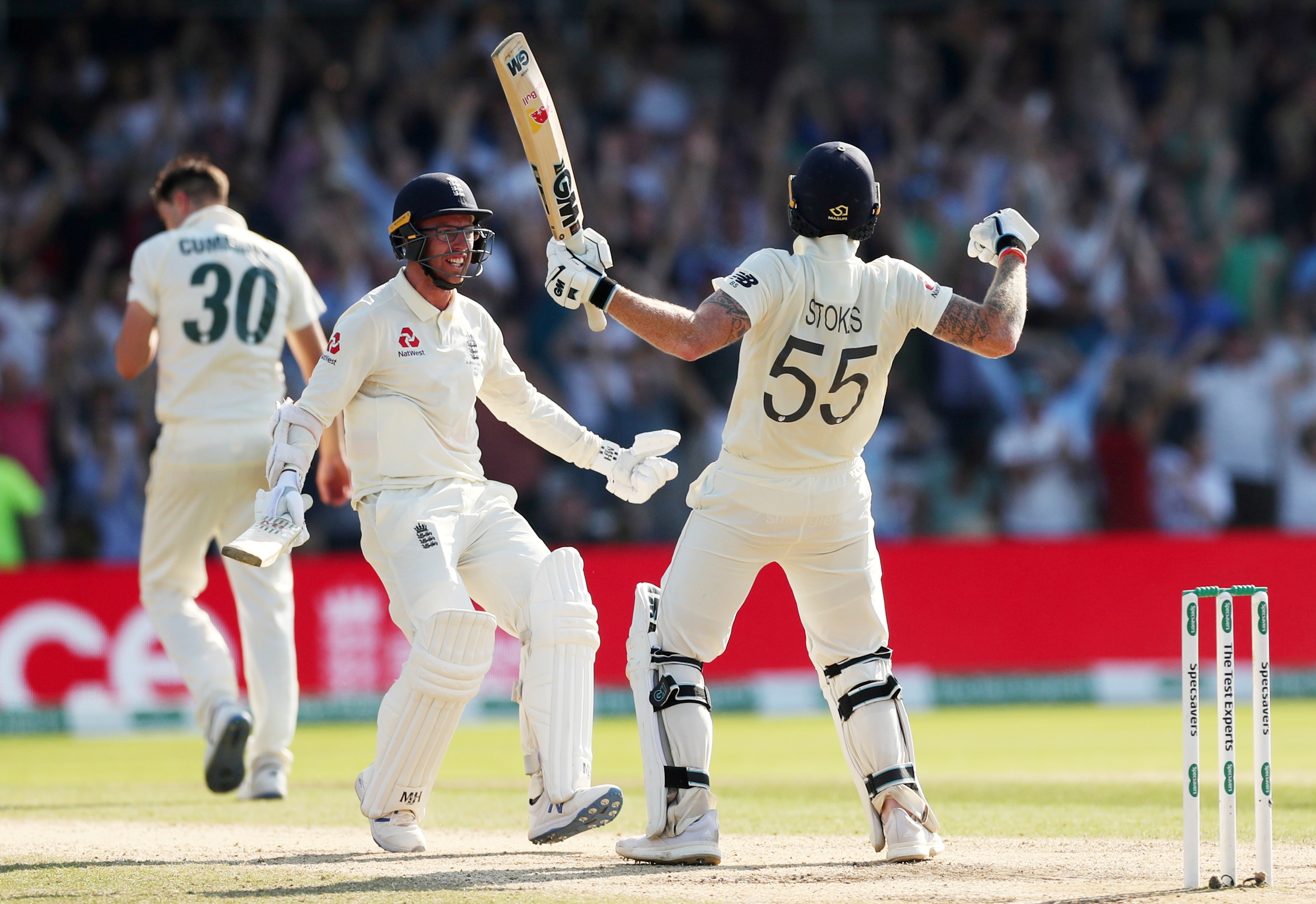 Cricket - Ashes 2019 - Third Test - England v Australia - Headingley, Leeds, Britain - August 25, 2019  England's Ben Stokes and Jack Leach celebrate winning the test  Action Images via Reuters/Lee Smith/File Photo