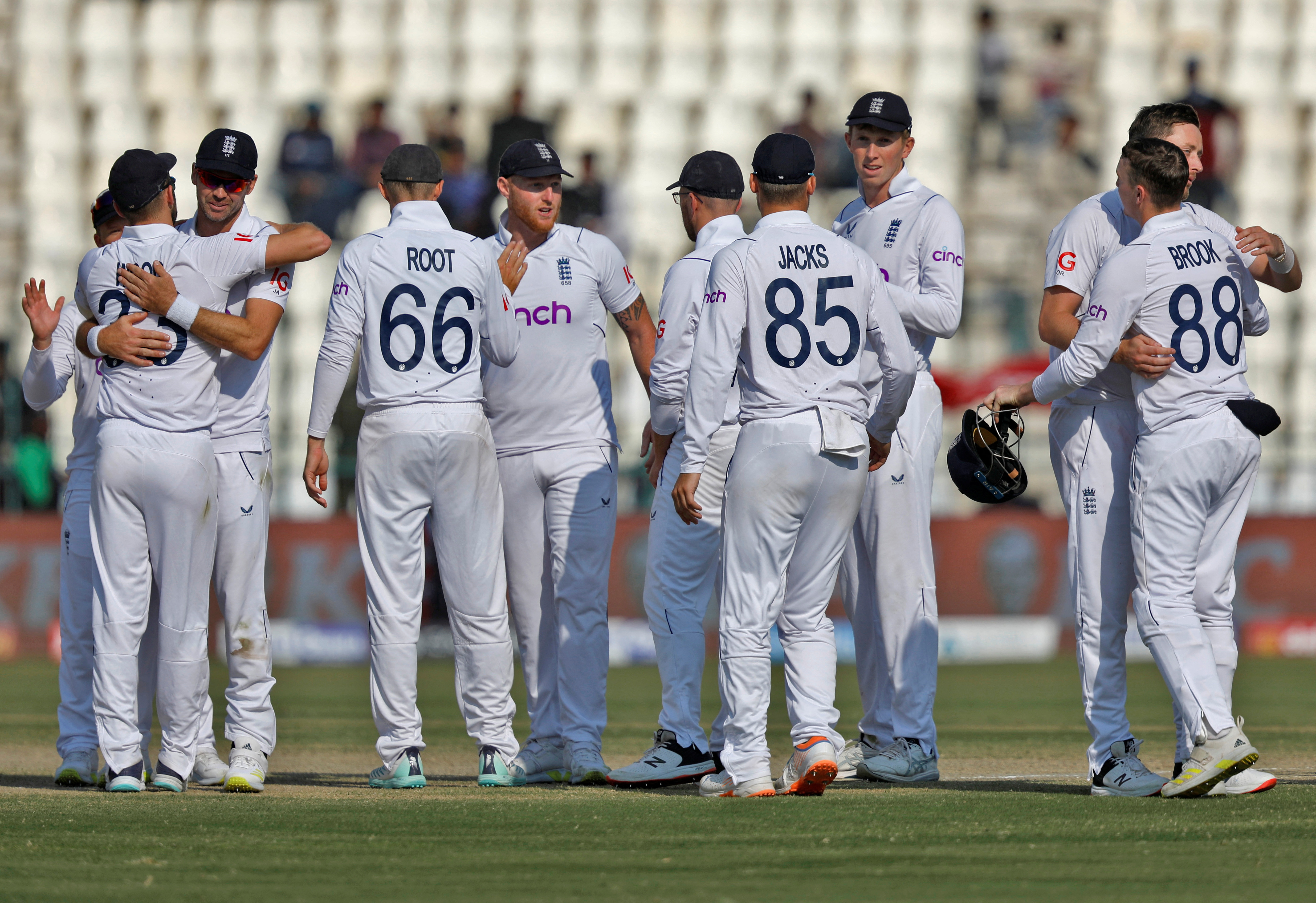 Second Test - Pakistan v England - Multan International Cricket Stadium, Multan