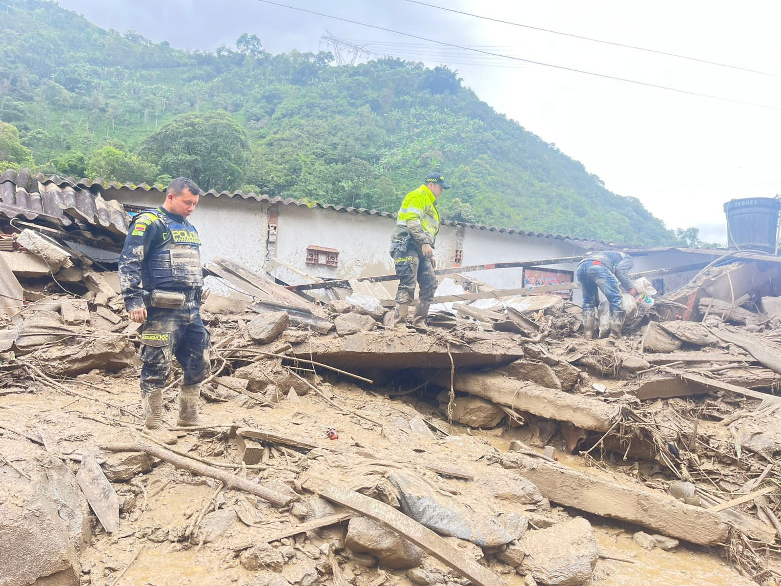 Colombia landslide kills at least 12 - Civil Defense | Reuters