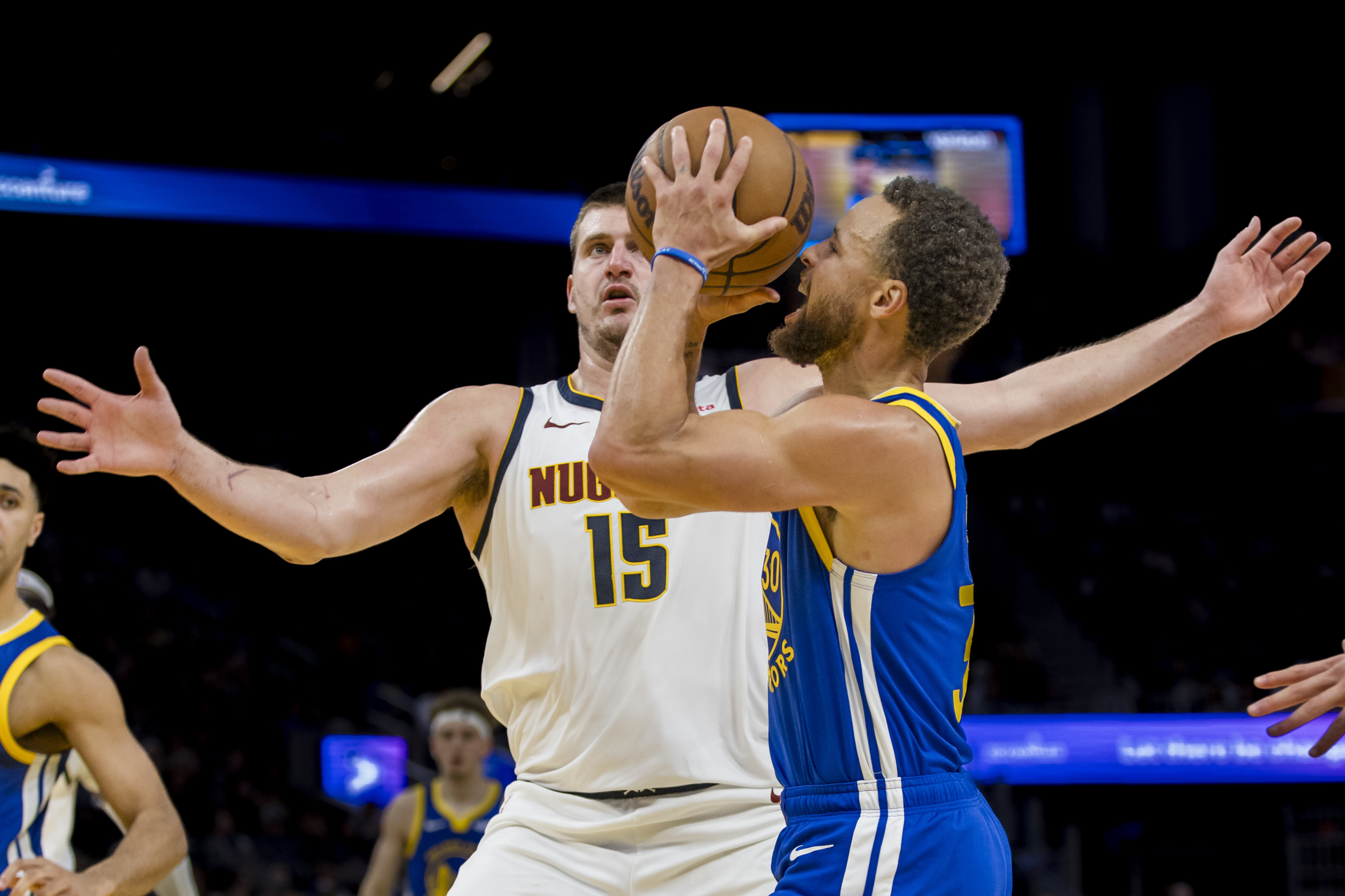 Nuggets stun Warriors on Nikola Jokic's buzzer-beater | Reuters