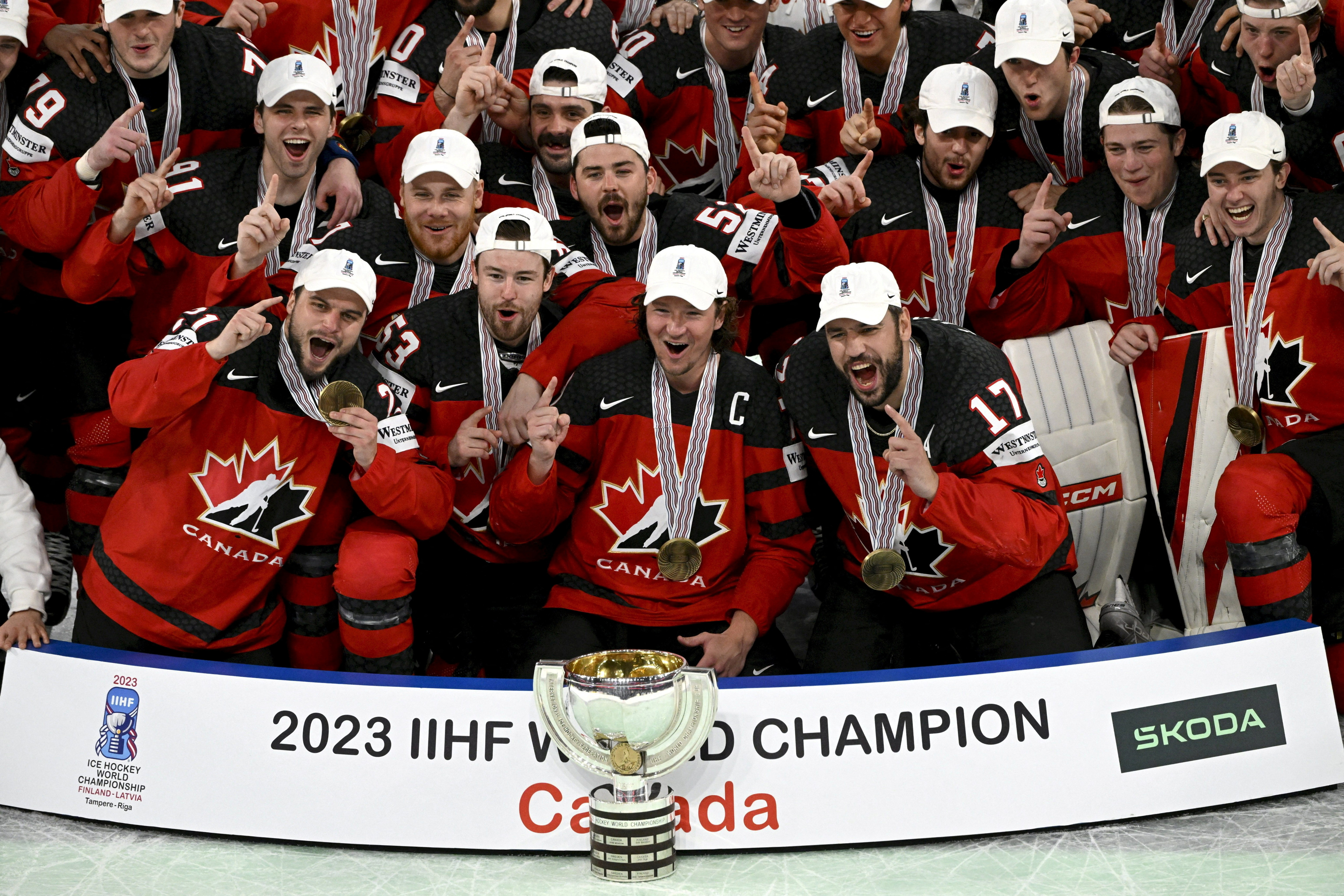 Ice Hockey-Canada defeat Germany to win World Championship gold