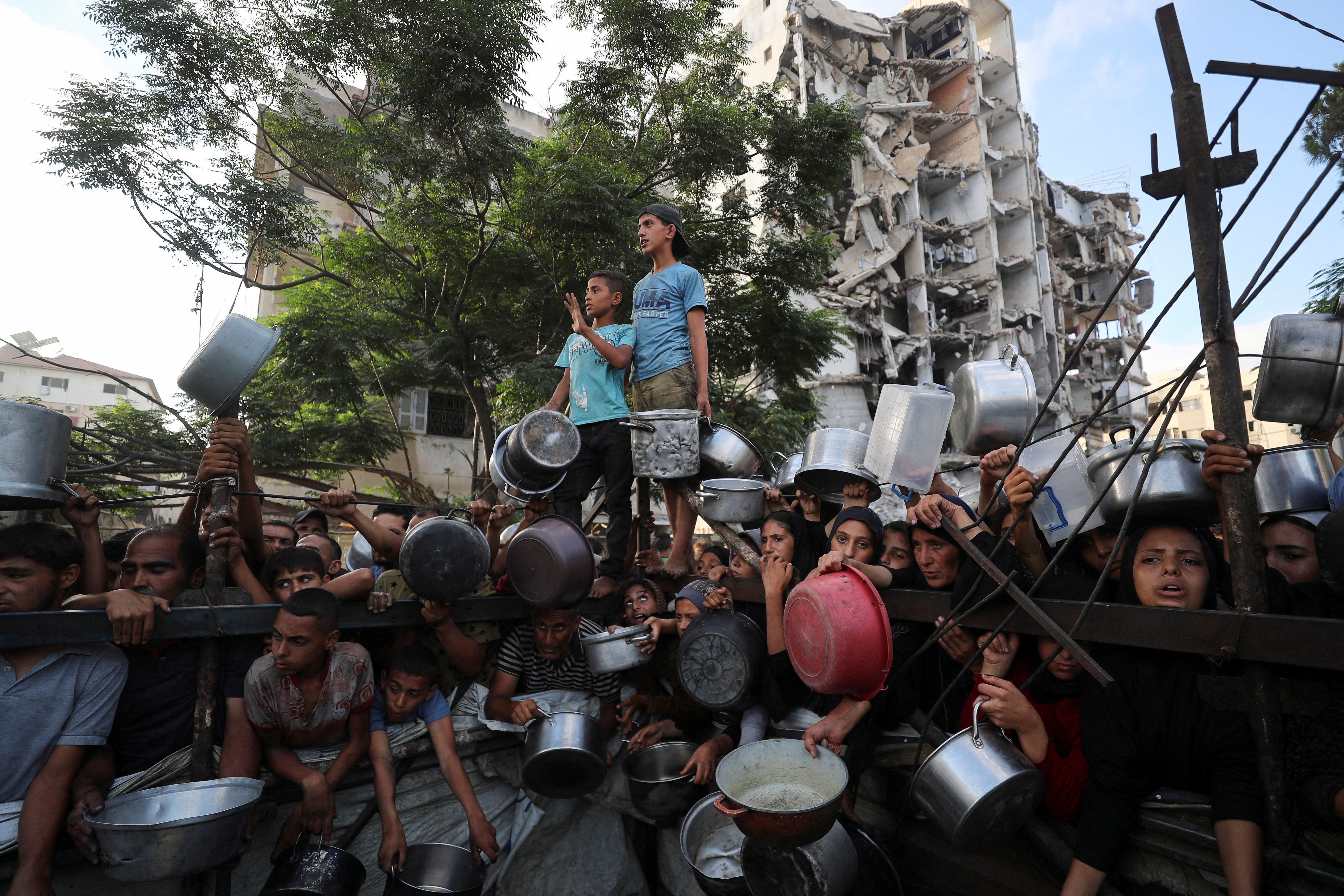 Rockstar Seemingly Unaffected By Huge GTA 6 Leak - eXputer.com, image size:5387x3591