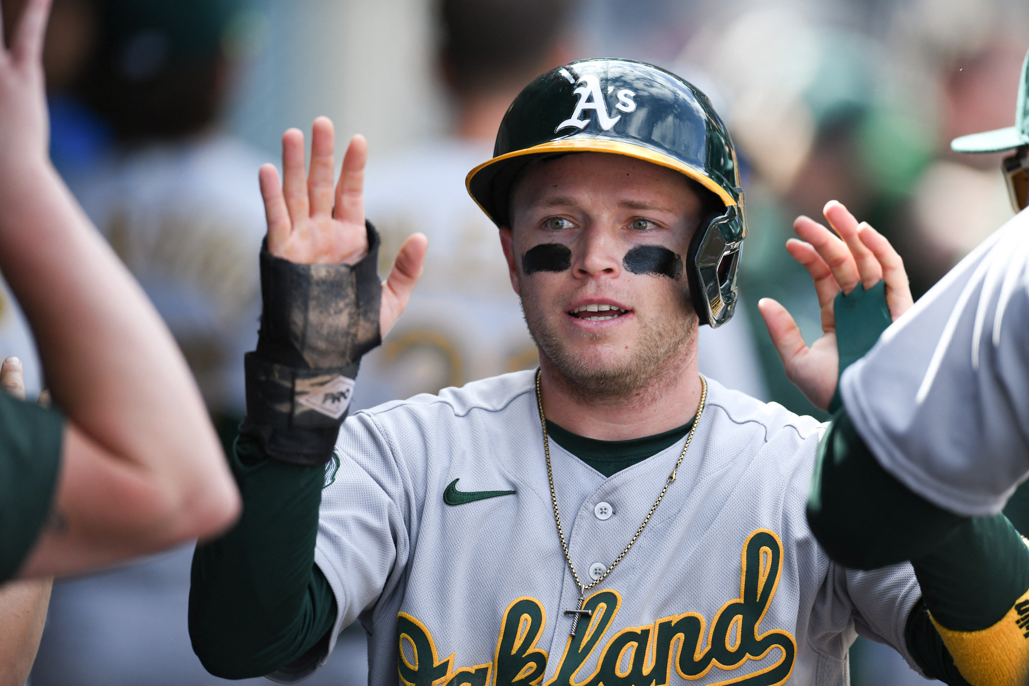 Brandon Drury powers Angels past Athletics | Reuters