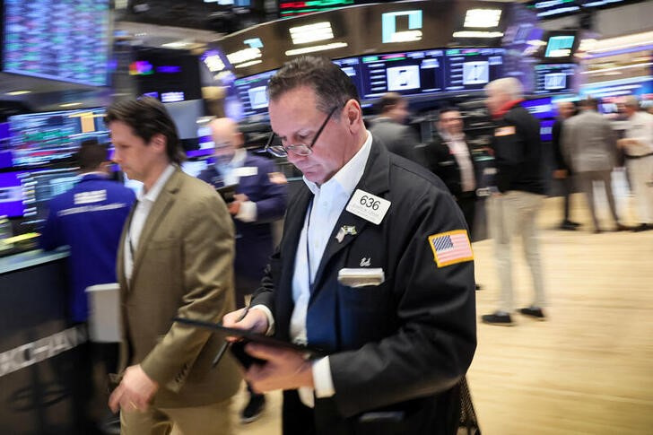米国株式市場＝上昇、大型グロース株高い - ロイター (Reuters Japan)