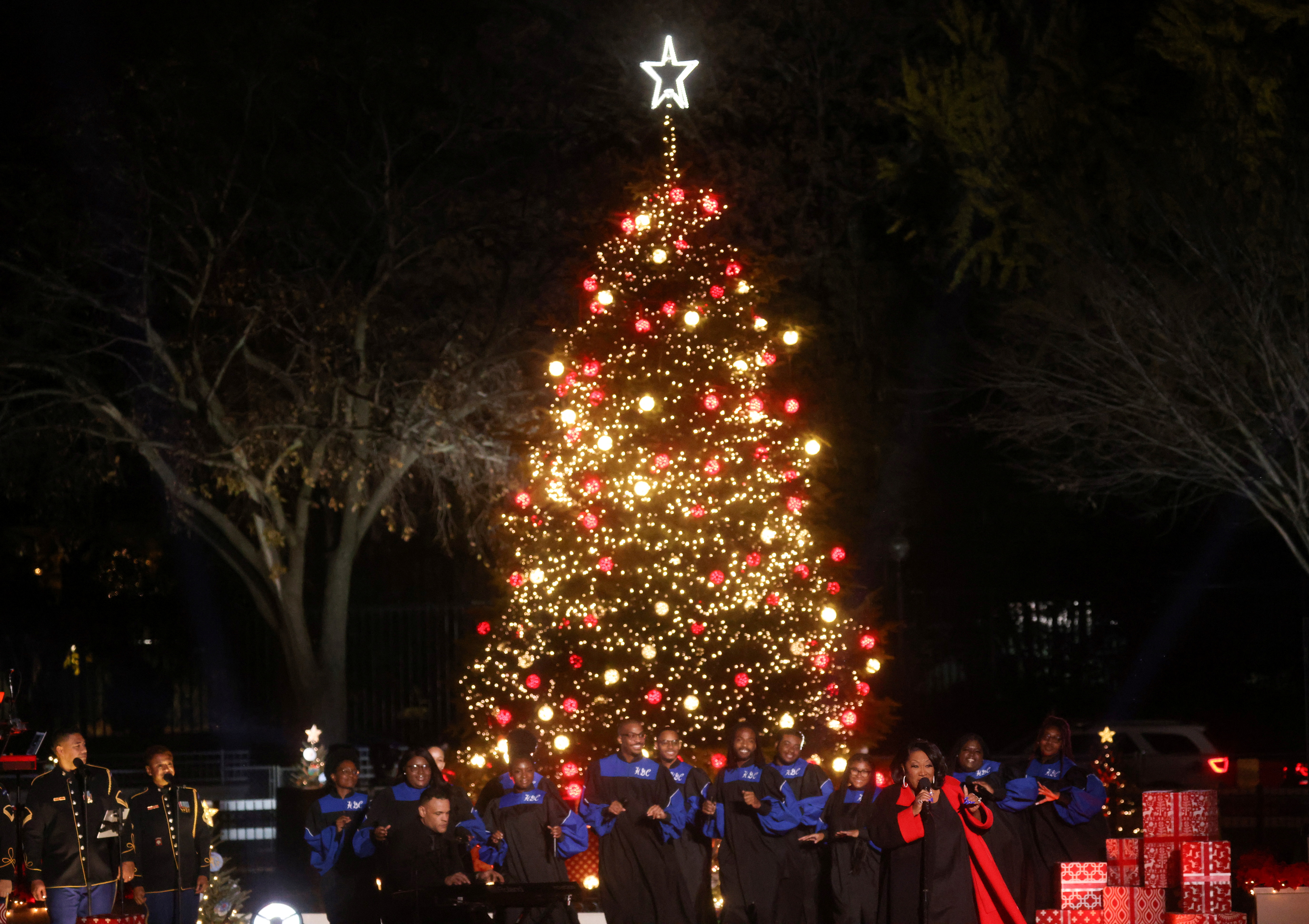 National Christmas Tree blazes to life with Biden lighting - Boston News,  Weather, Sports