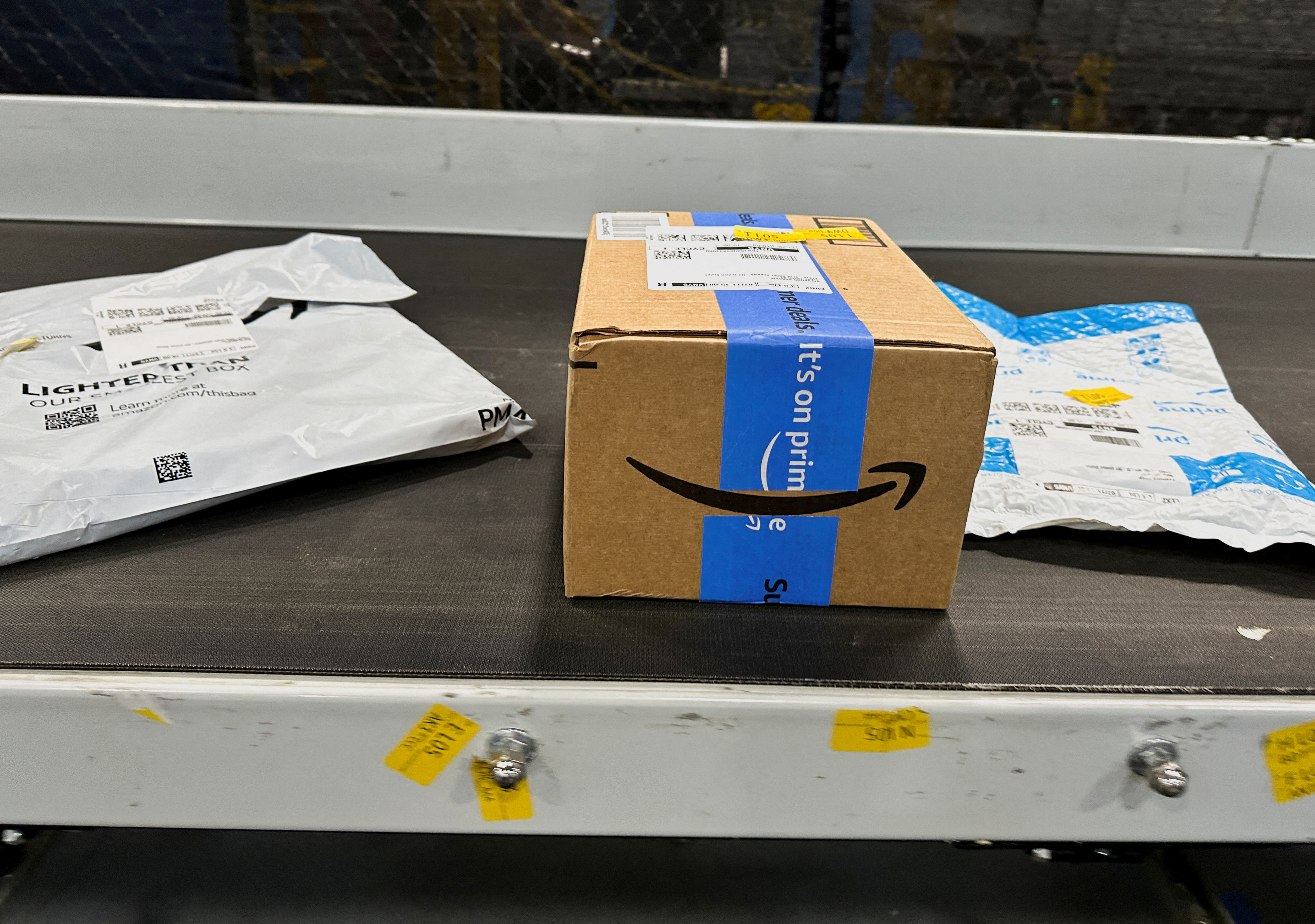 New York Amazon facility busy on Prime Day