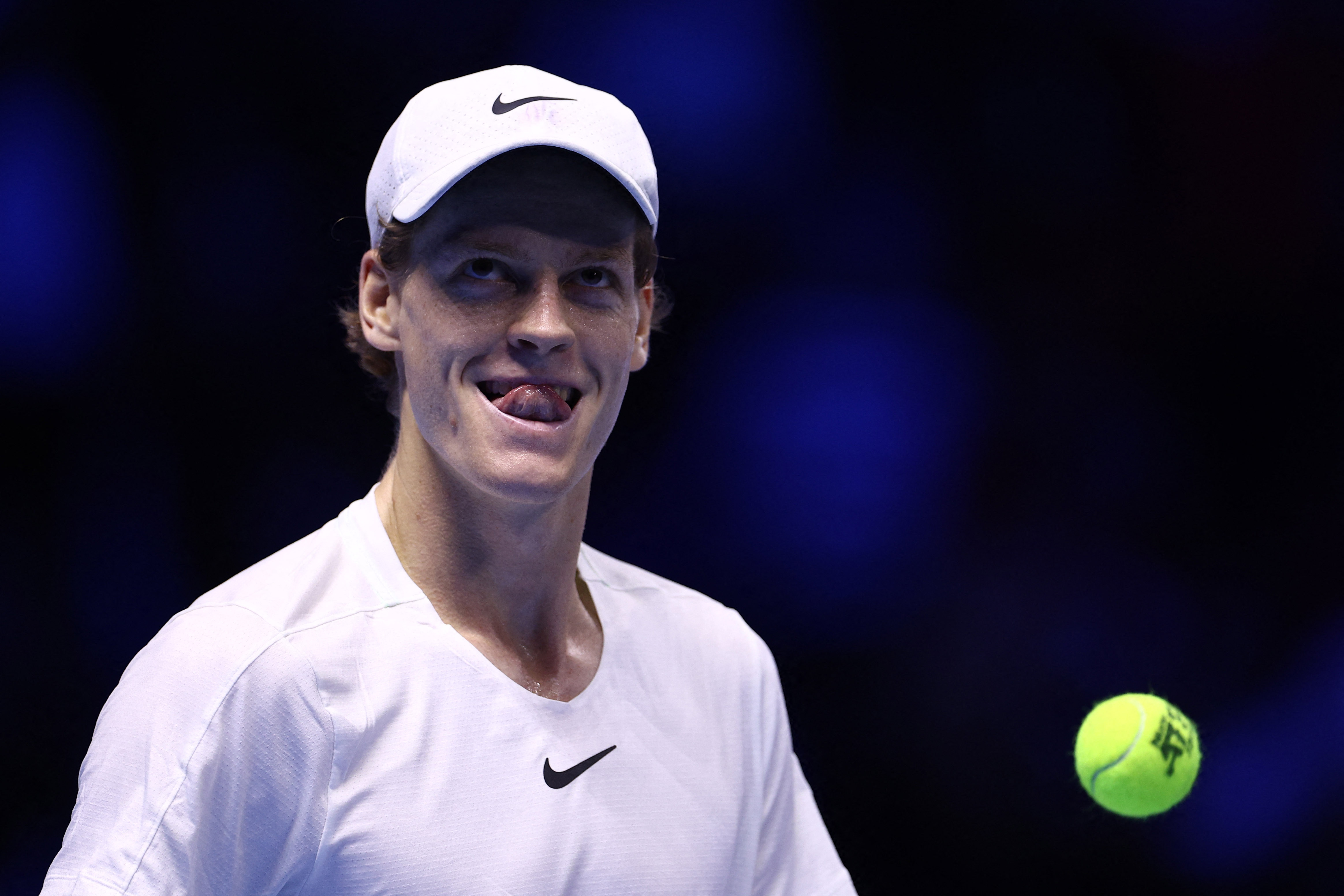 Jannik Sinner unnerves Medvedev, moves to final of ATP Finals