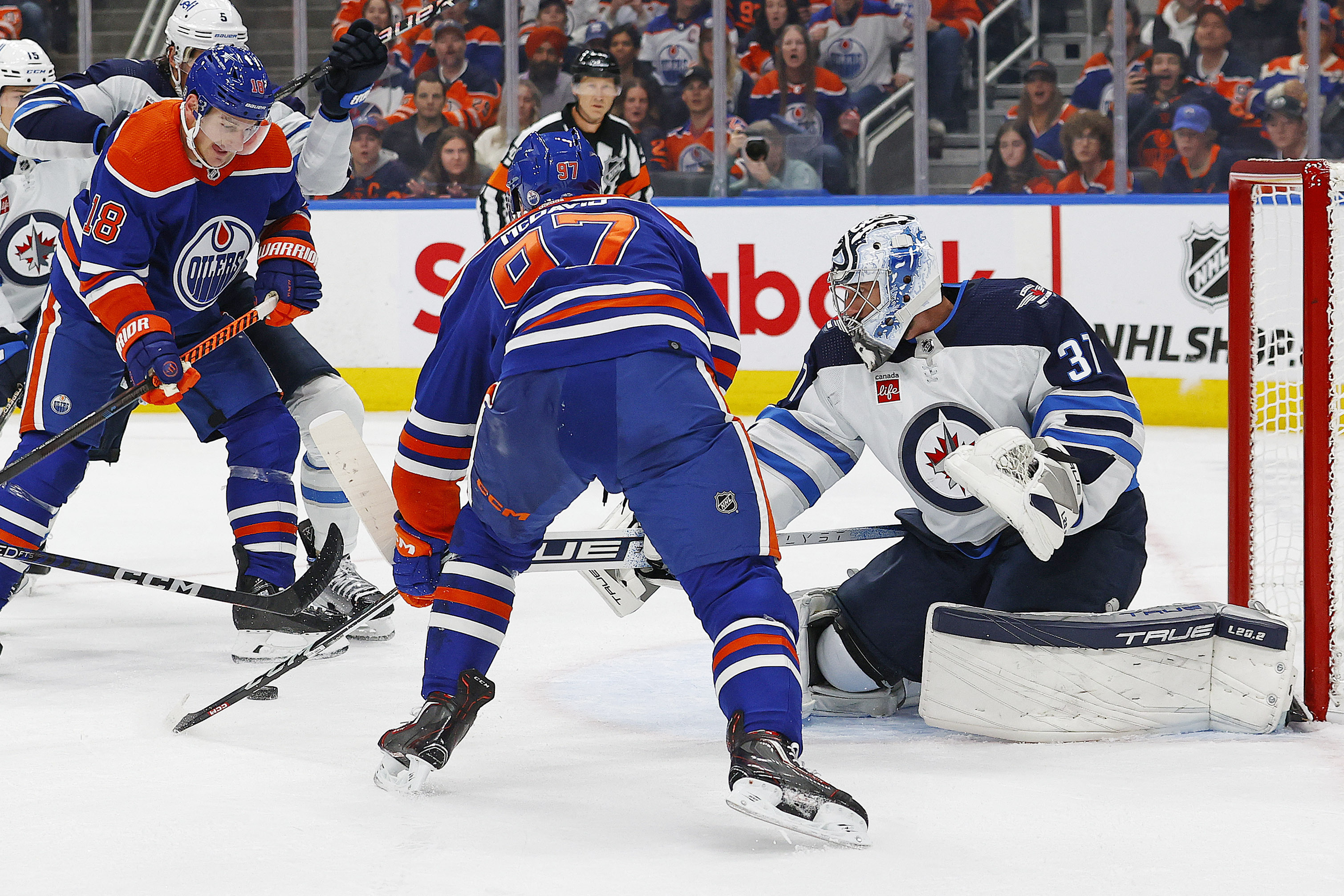 Jets fight back from 2-0 hole, beat Oilers in OT - The Rink Live