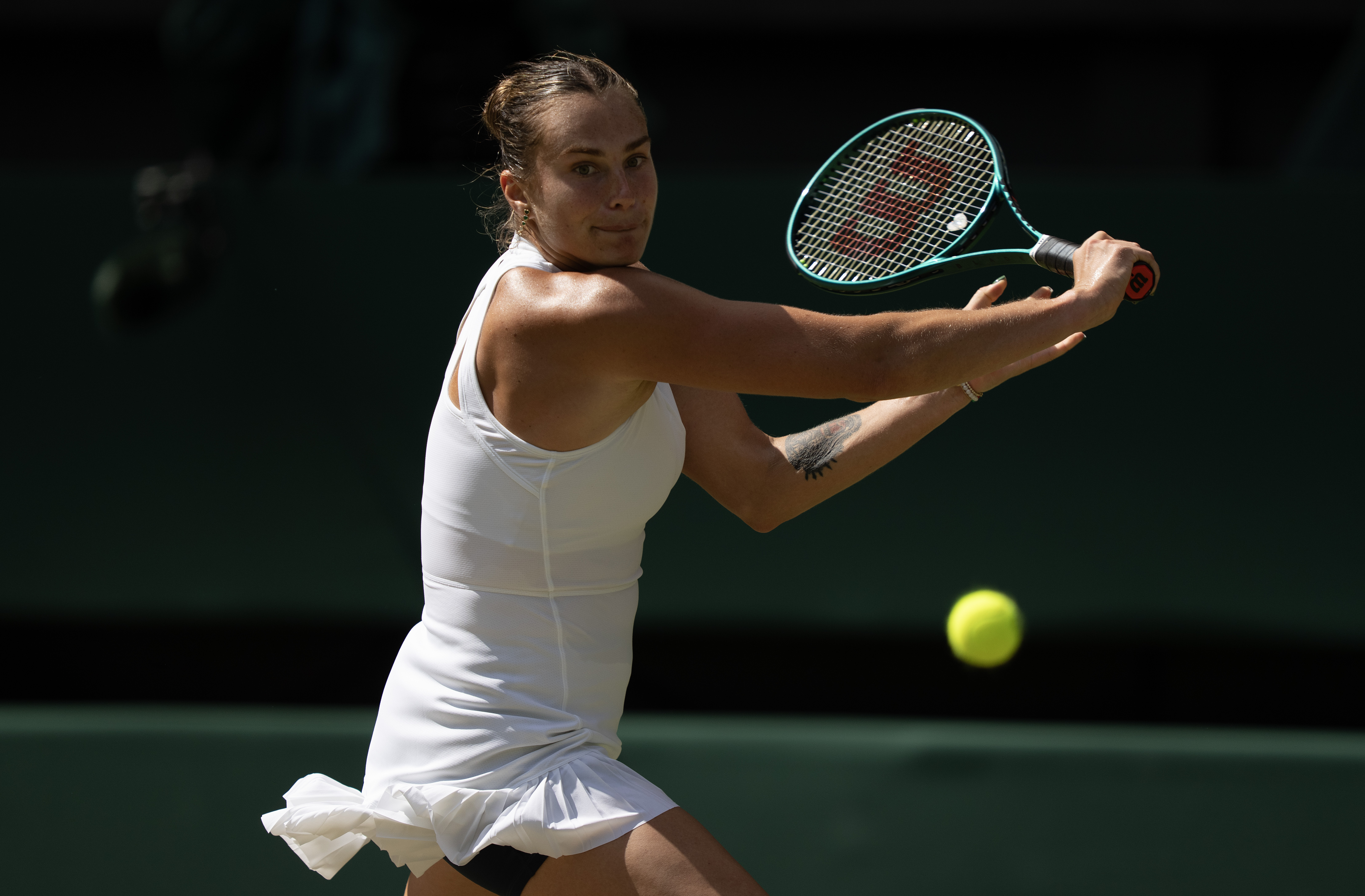 テニス＝ナダルの全仏OP優勝ラケット、約1740万円で落札