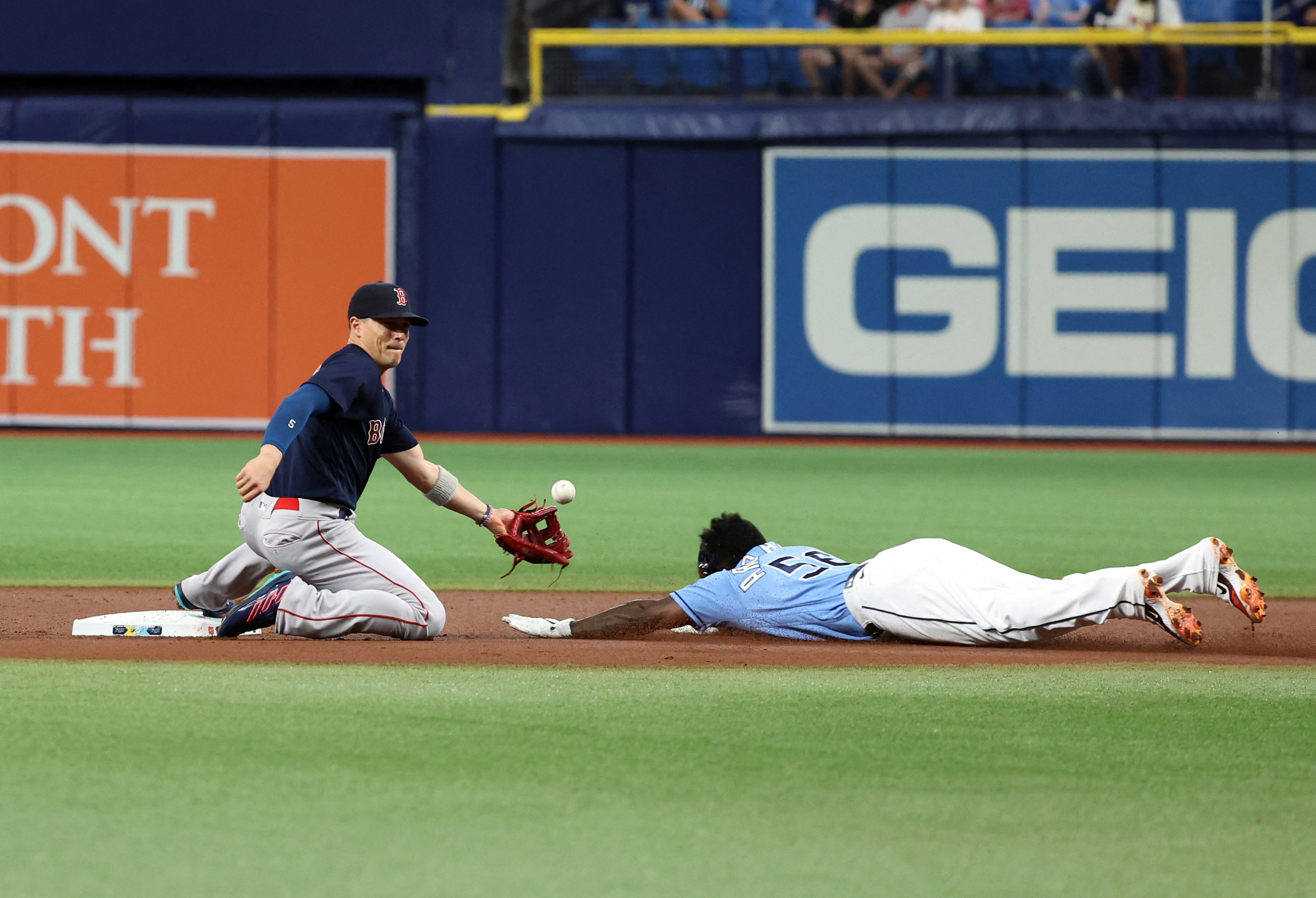 Bobby Dalbec Home Run GIF - Bobby Dalbec Home Run Boston Red Sox