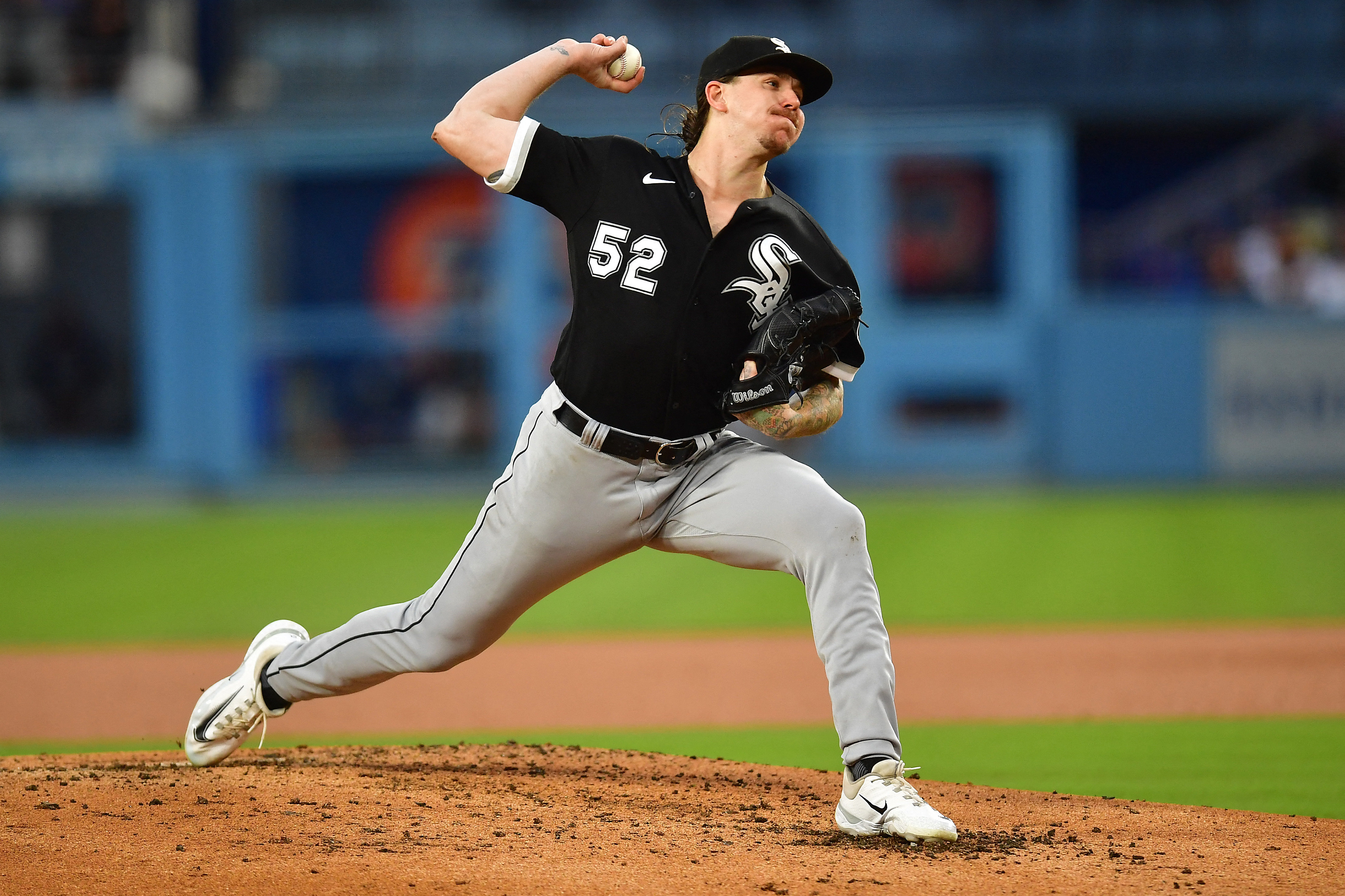Jake Burger and Luis Robert Jr. Power the Chicago White Sox Over Dodgers