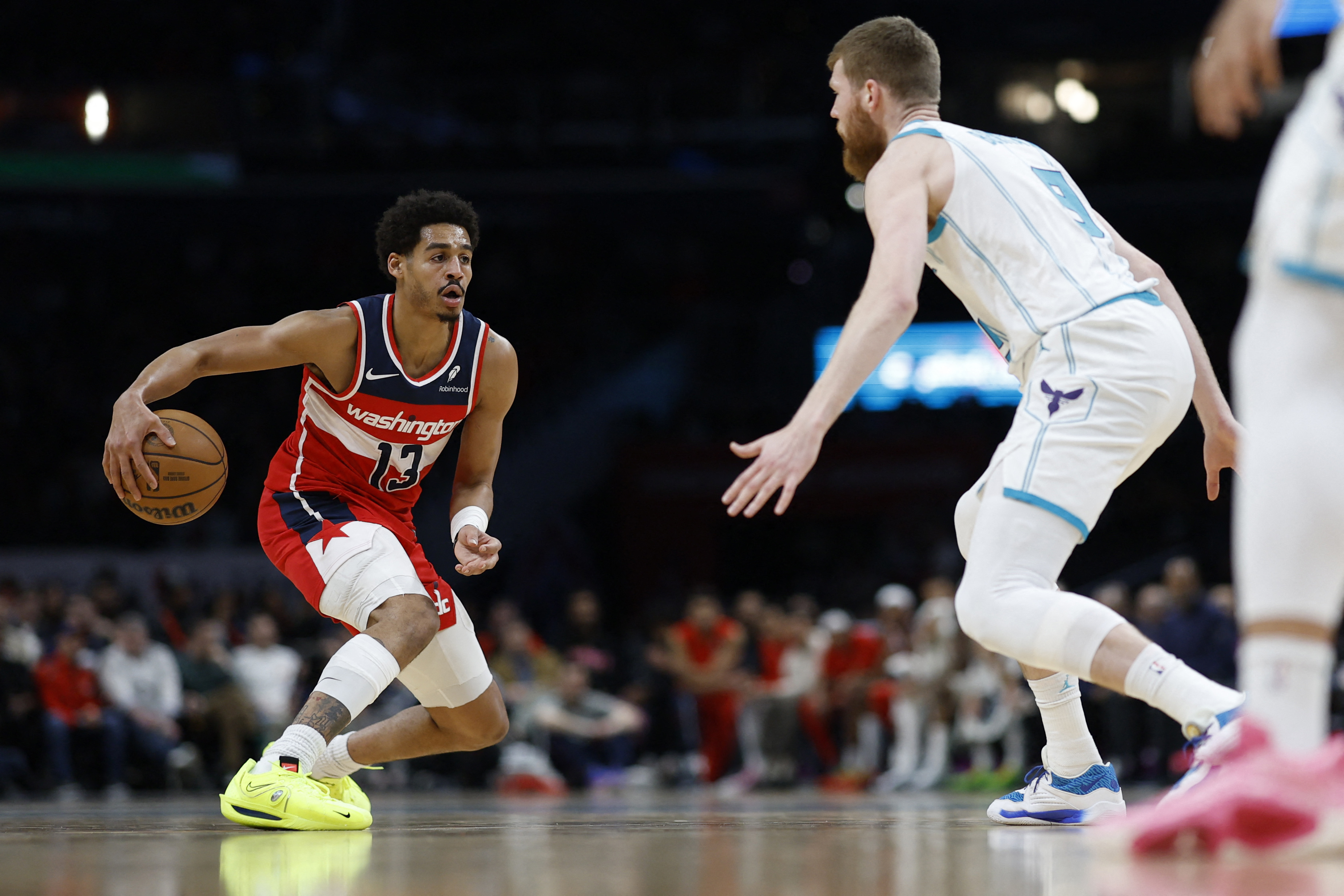 Wizards rally past Hornets to end 16-game skid | Reuters