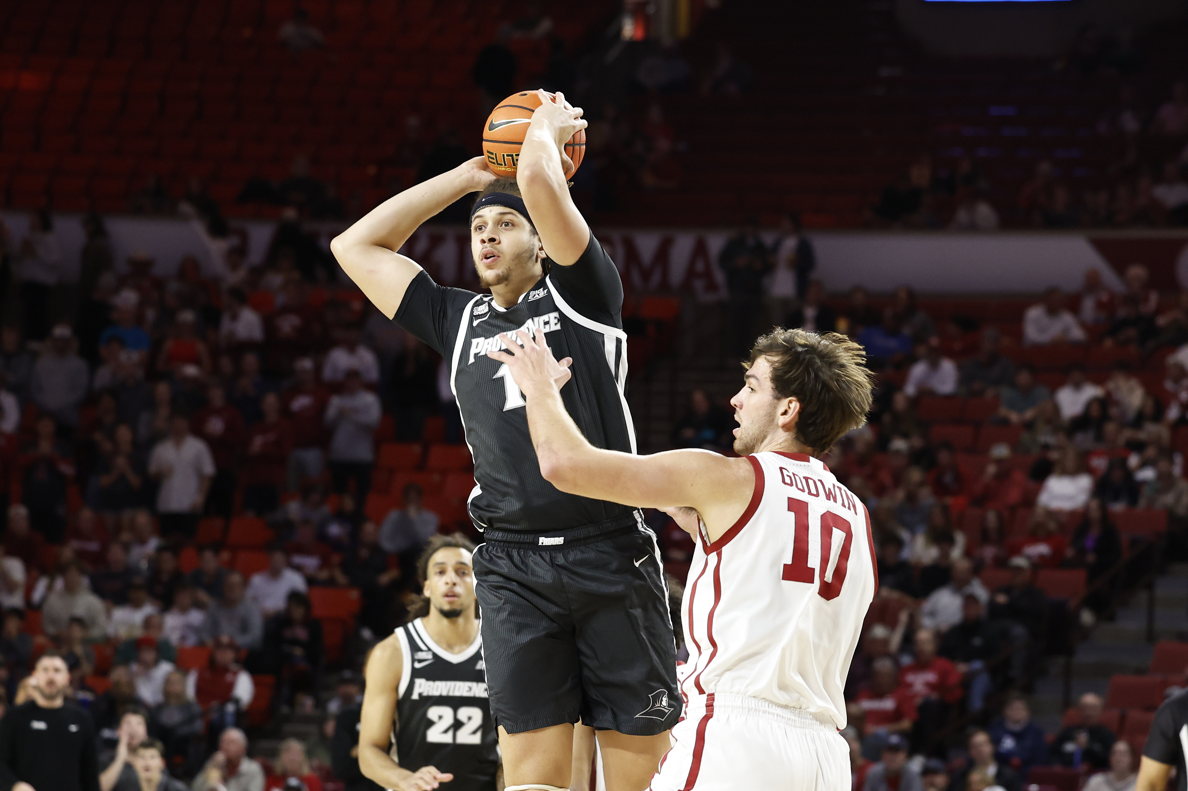 No. 19 Oklahoma Pulls Away For Win Over Providence | Reuters