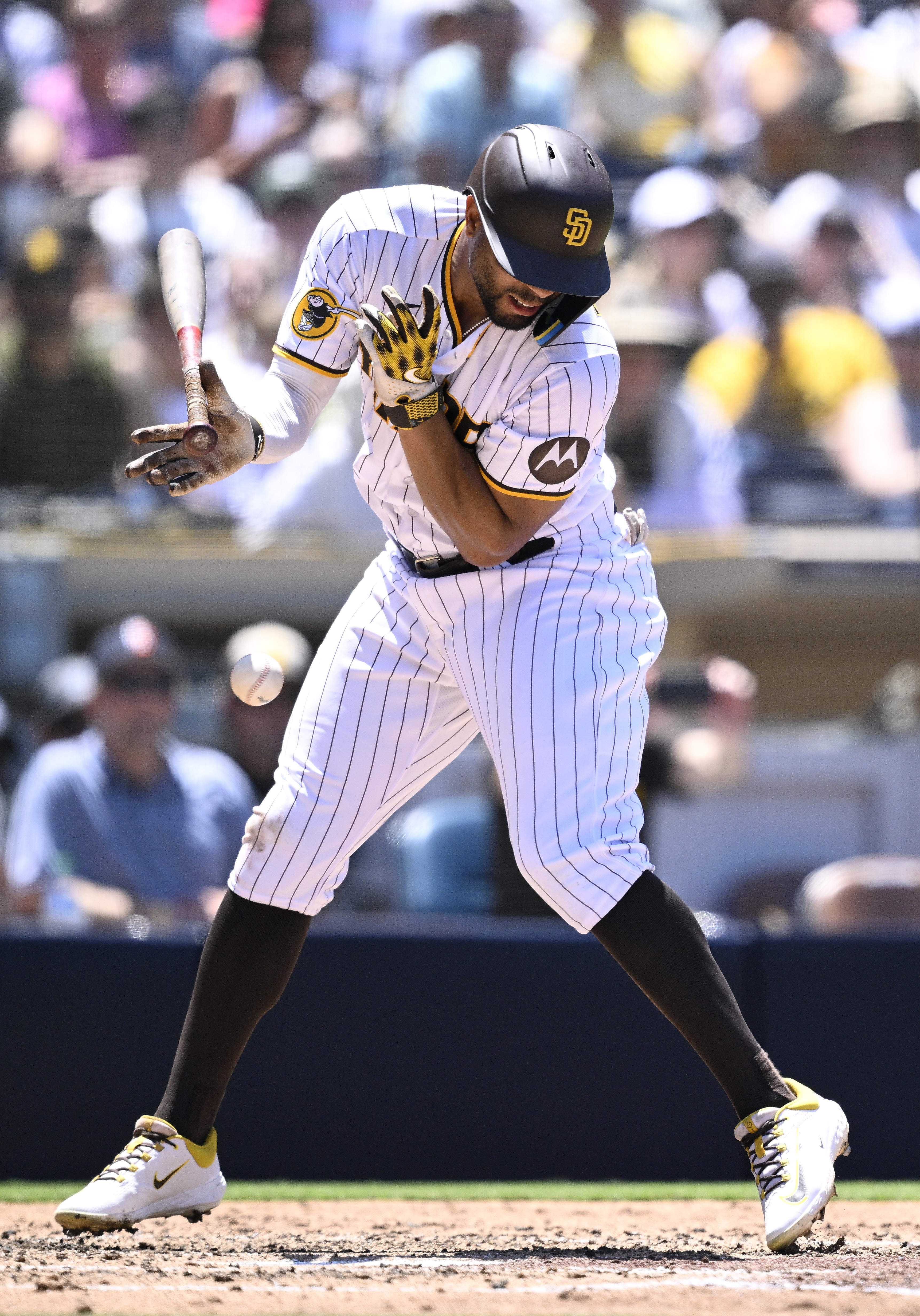 Choi, Reynolds, Santana homer to lead the Pirates to a 3-2 win over the  Padres, Baseball