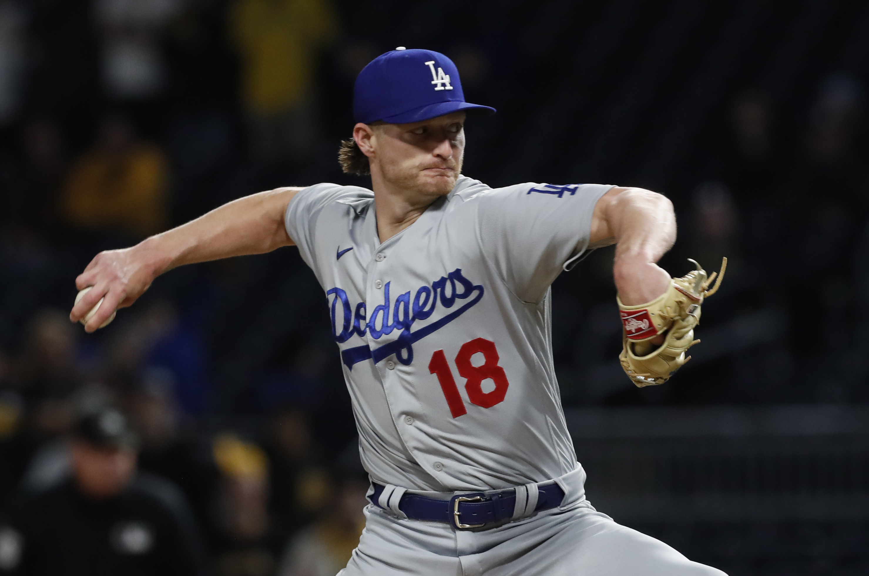 Dodgers complete comeback win to puncture Pirates' streak