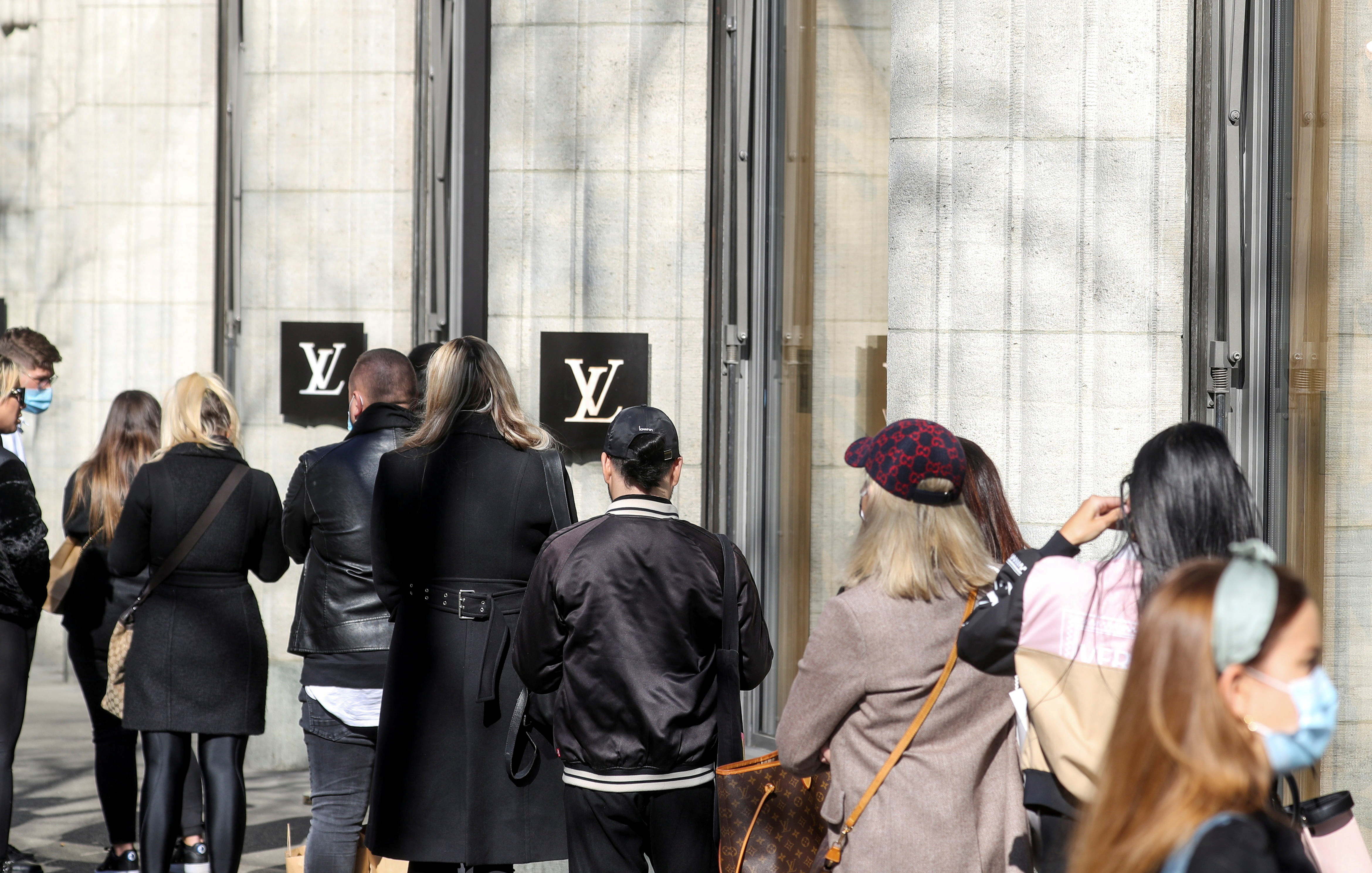 Louis Vuitton closes first audience-free Paris fashion week in Louvre, Paris  fashion week