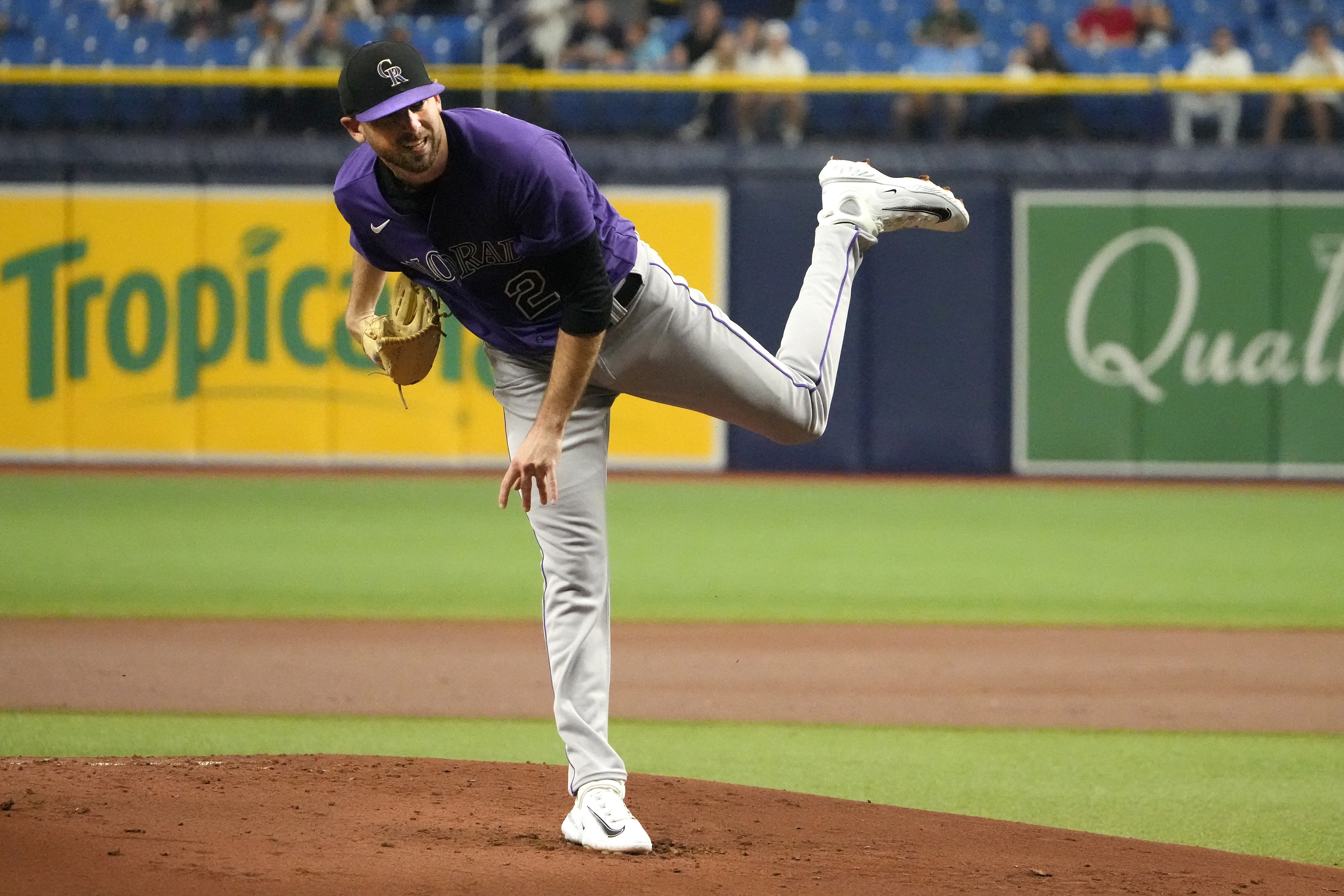 Rays rally late again as Brandon Lowe delivers walkoff win over Rockies