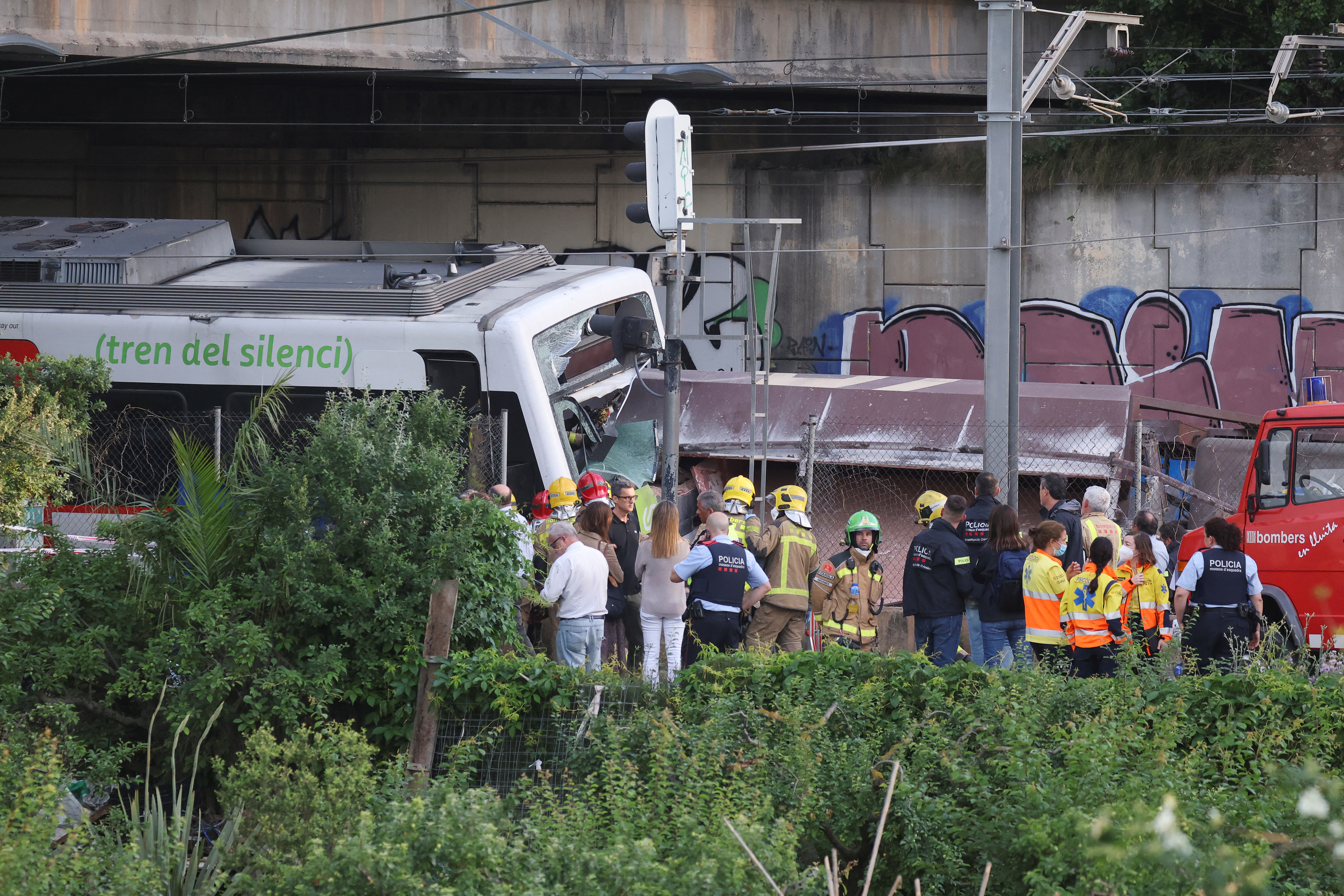 Commuter train collides with goods train on the outskirts of Barcelona