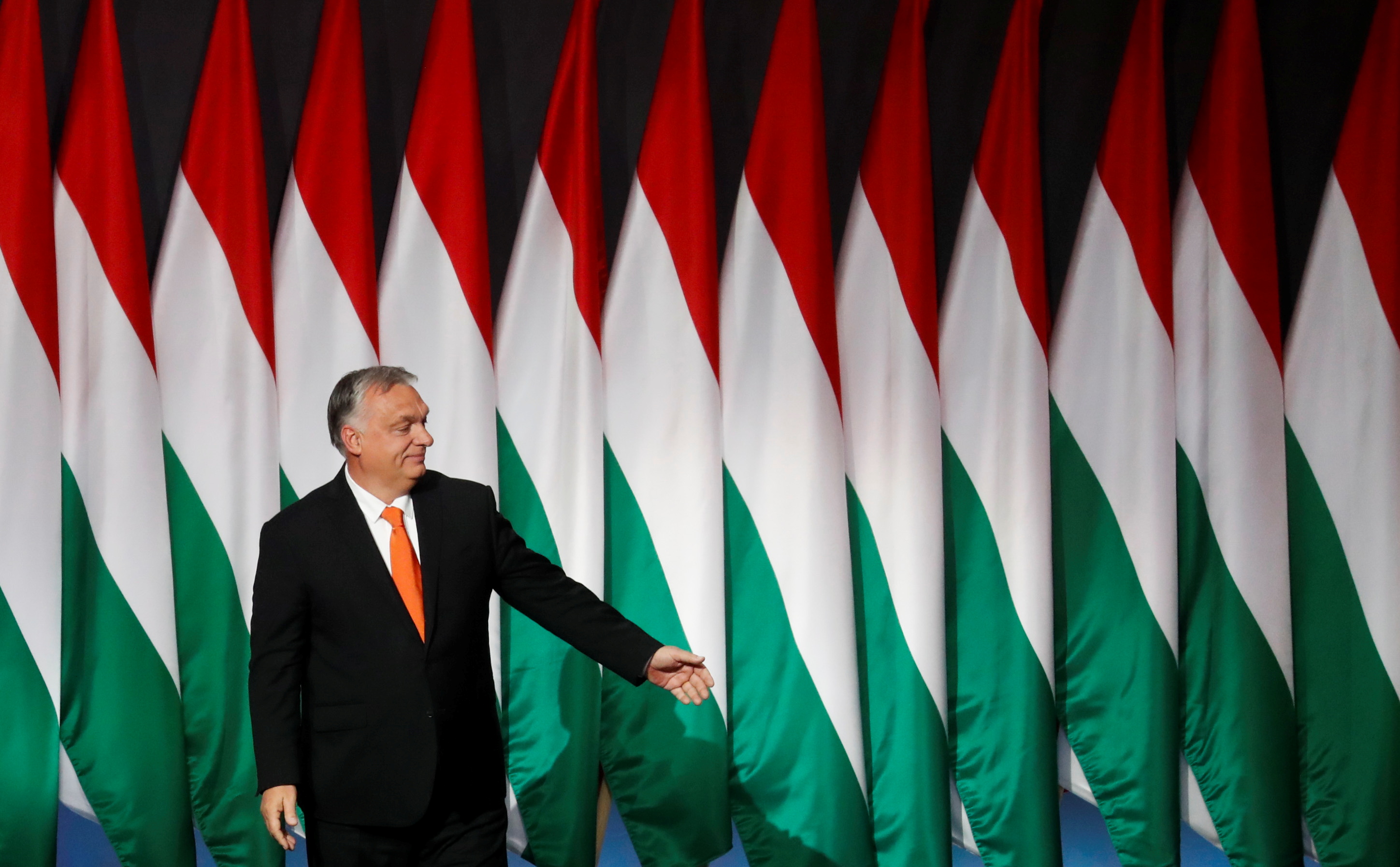 Hungarian Prime Minister Viktor Orban gestures during the Fidesz party congress in Budapest, Hungary, November 14, 2021. REUTERS/Bernadett Szabo