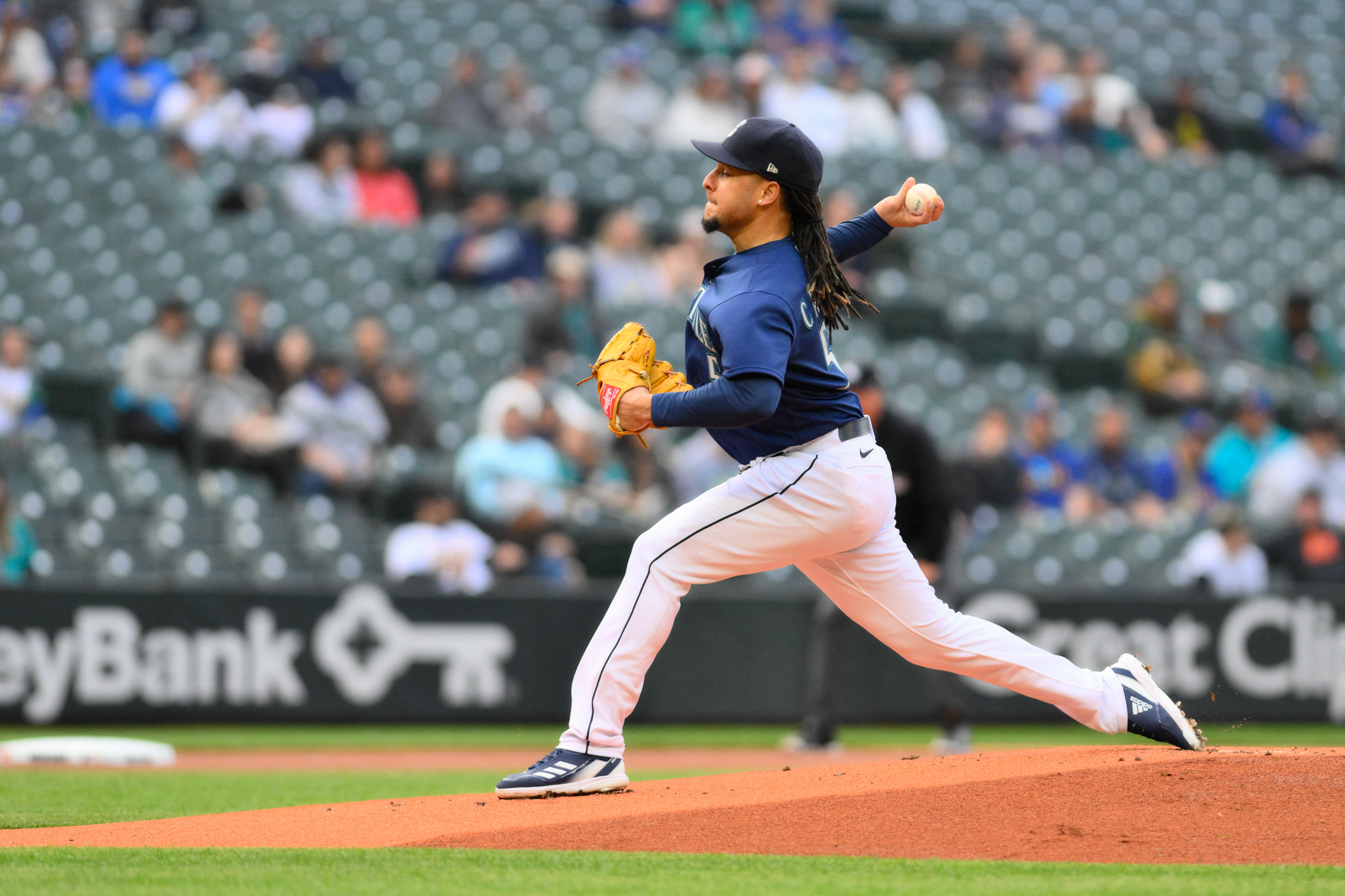 Pick on the Total for Athletics-Mariners on May 22 - DraftKings Network