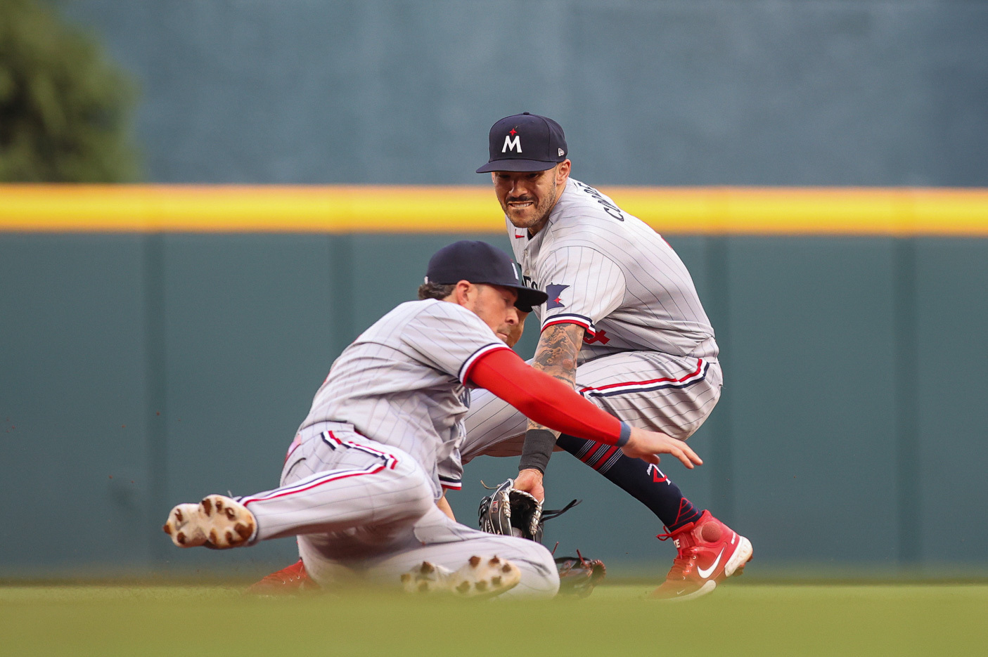 Atlanta Braves 2023 National League East Champions Men's Nike MLB