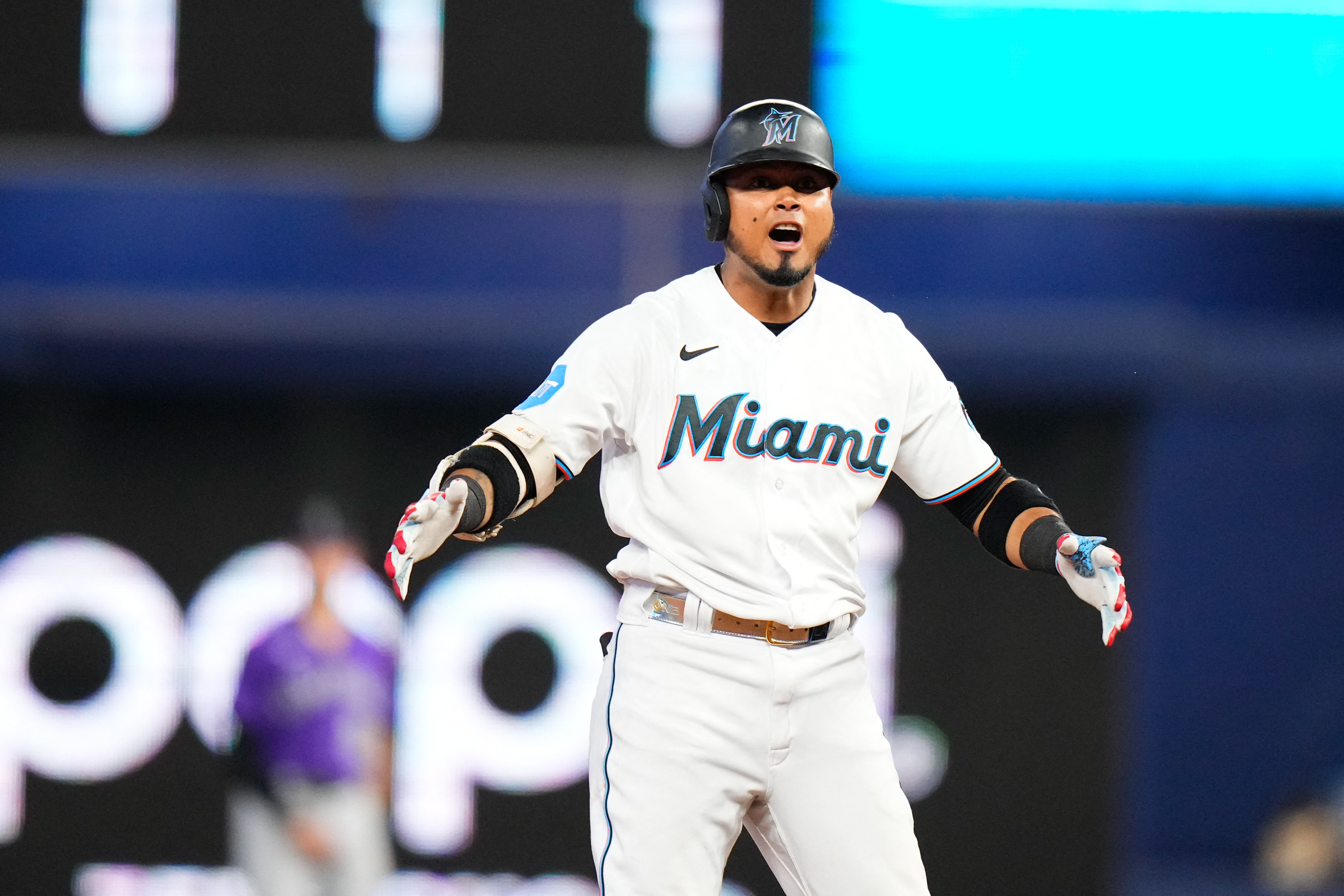 Arraez's RBI single in the 10th helps Marlins end 8-game slide with a 3-2  victory over the Rockies