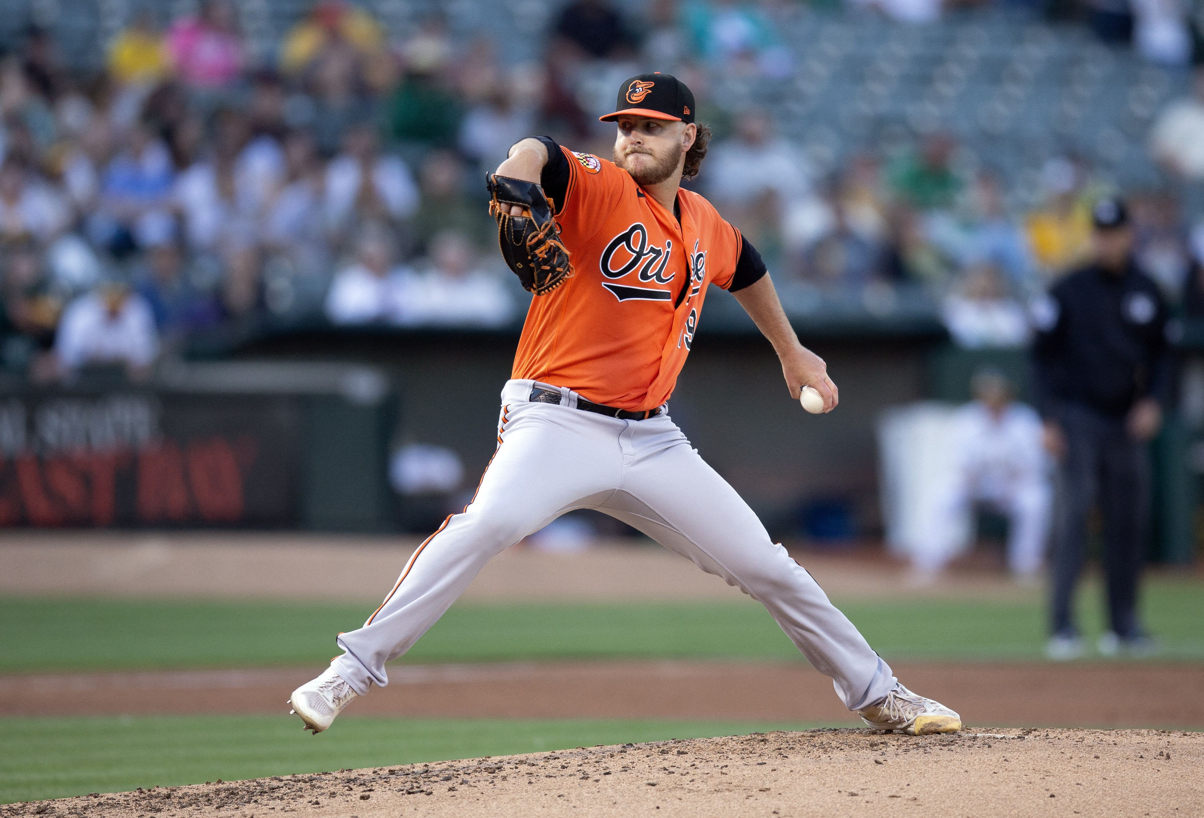 Mullins gives Orioles the lead with clutch three-run homer in top of ninth  vs. Astros