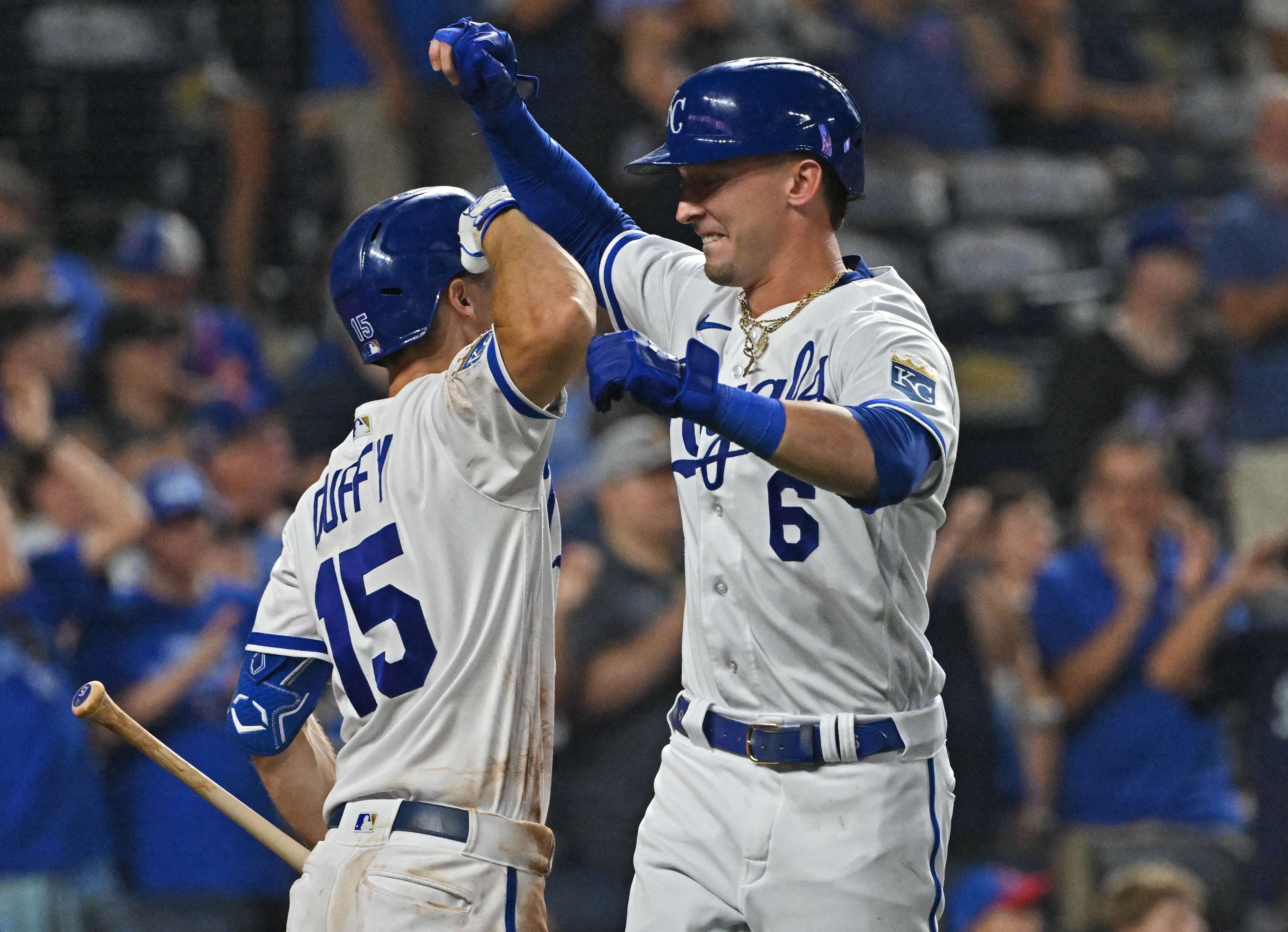 Royals win series over Dodgers - The Iola Register