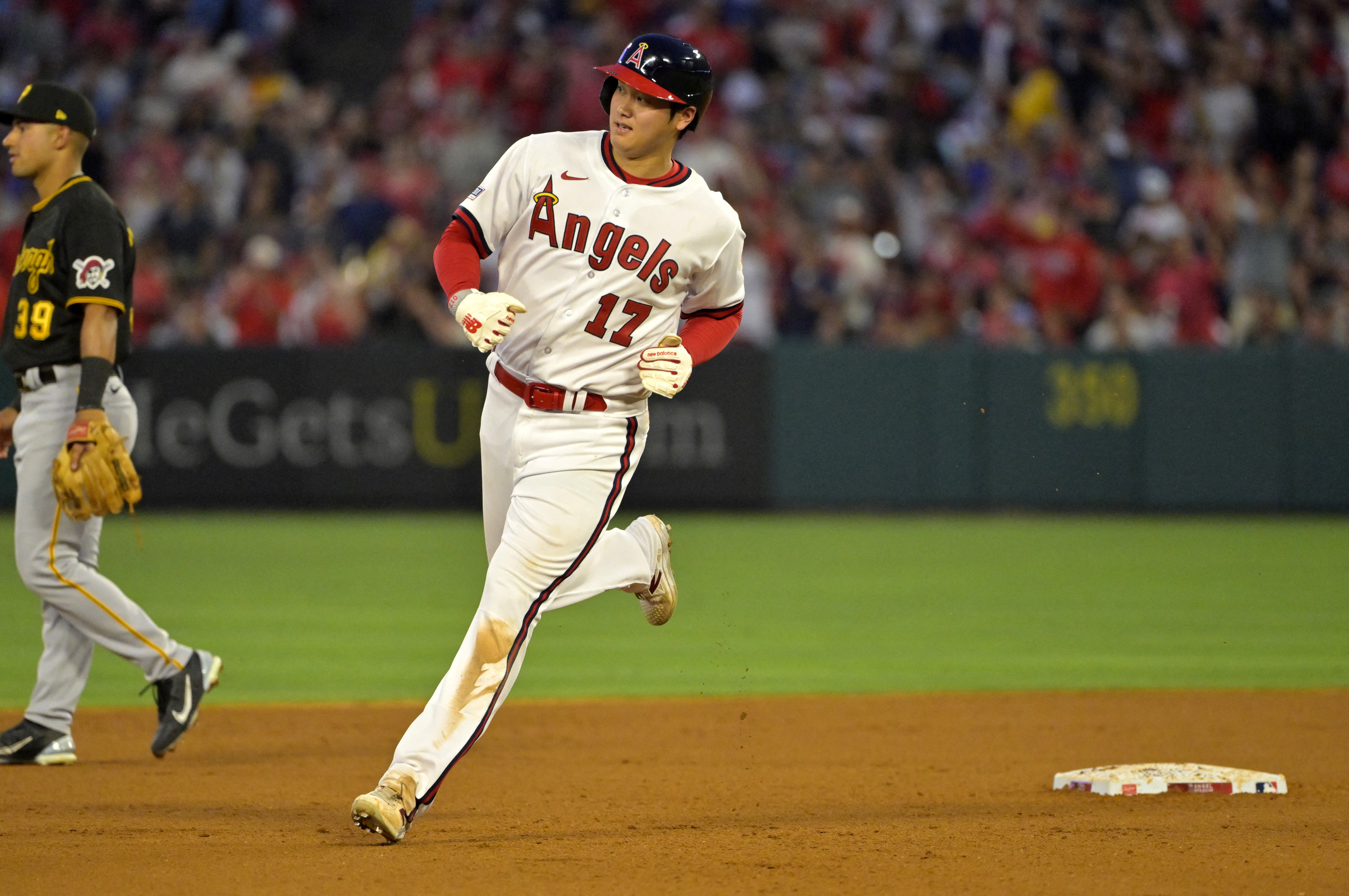 Baseball: Ohtani hits 36th home run as Angels beat Pirates 7-5