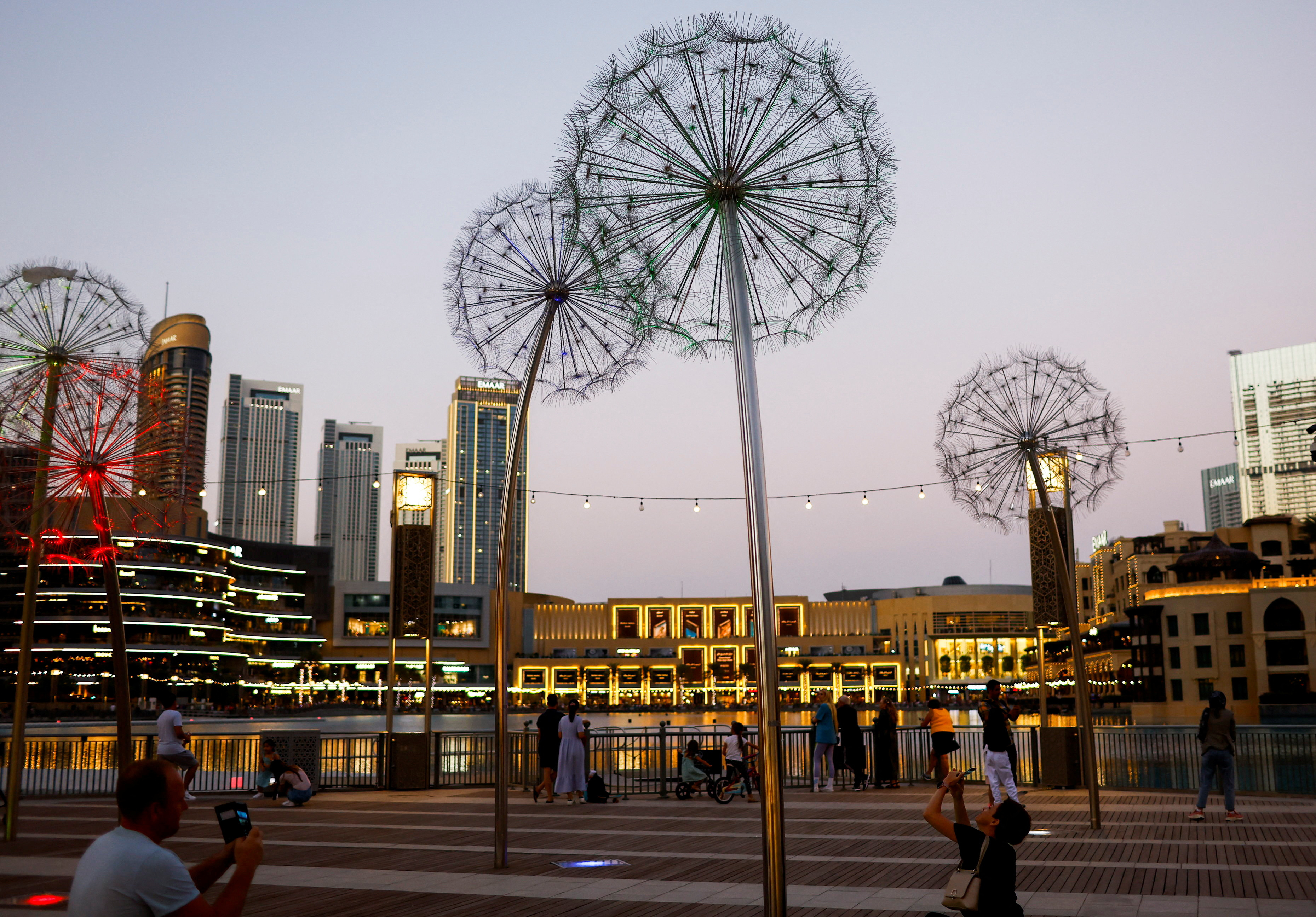 UAE non-oil activity rebounds in March; new orders spur jobs growth-PMI |  Reuters