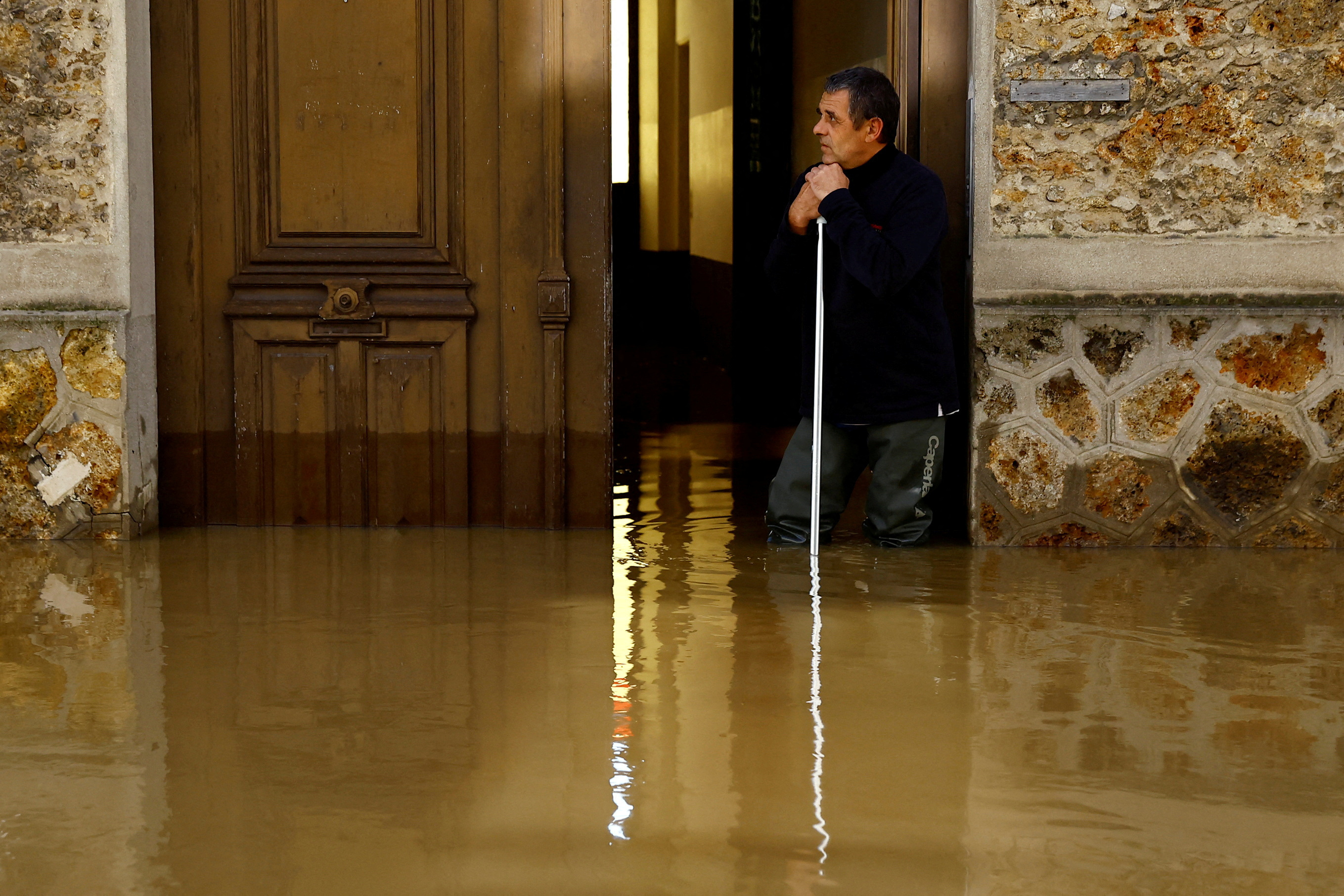 Floods cause damage, power outages in southeast France after heavy